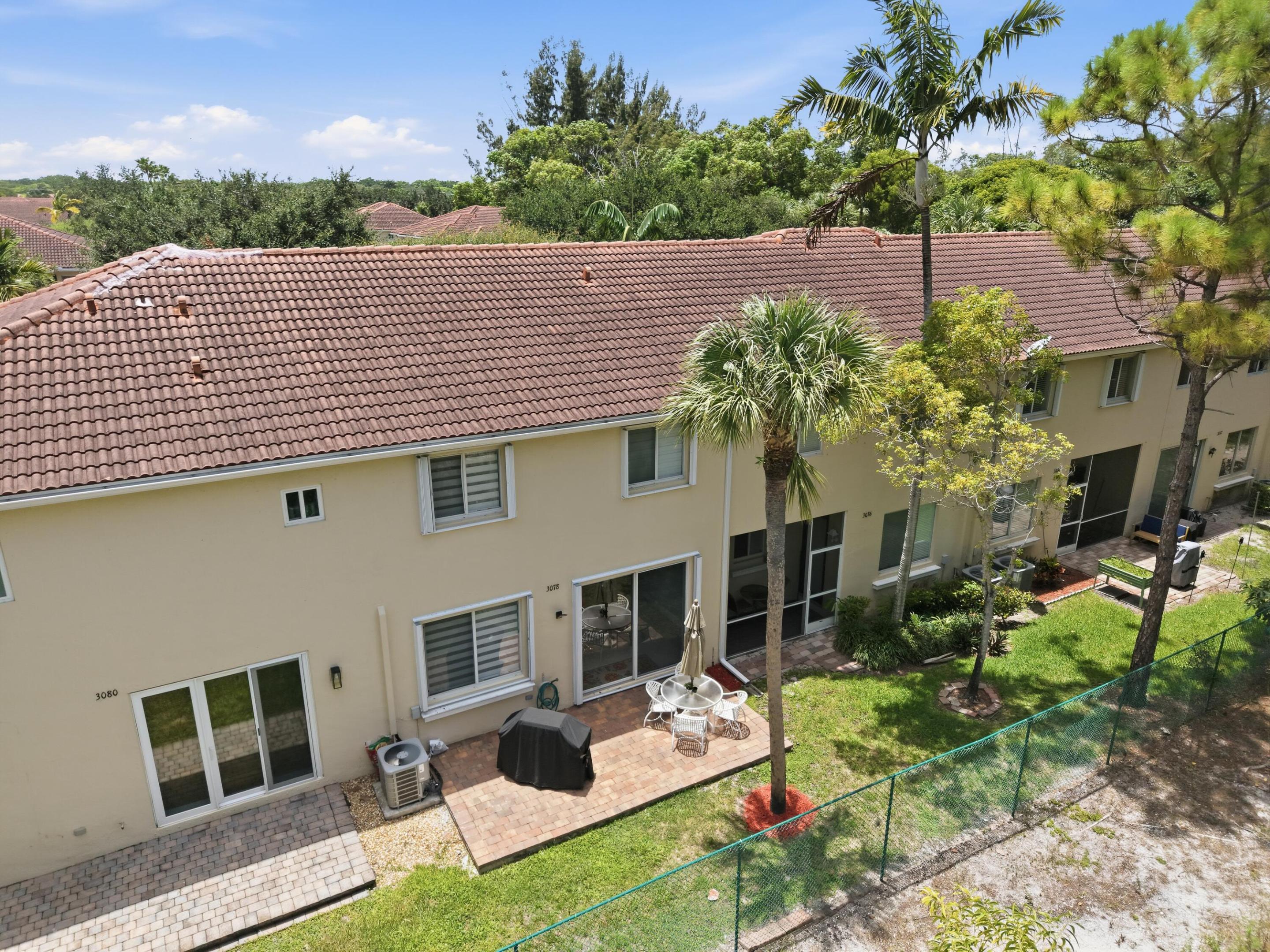 QUANTUM PARK TOWNHOMES - Residential