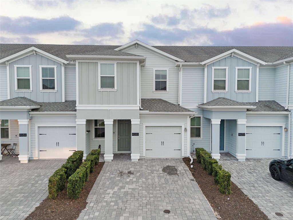 STOREY LAKE TR K - Residential