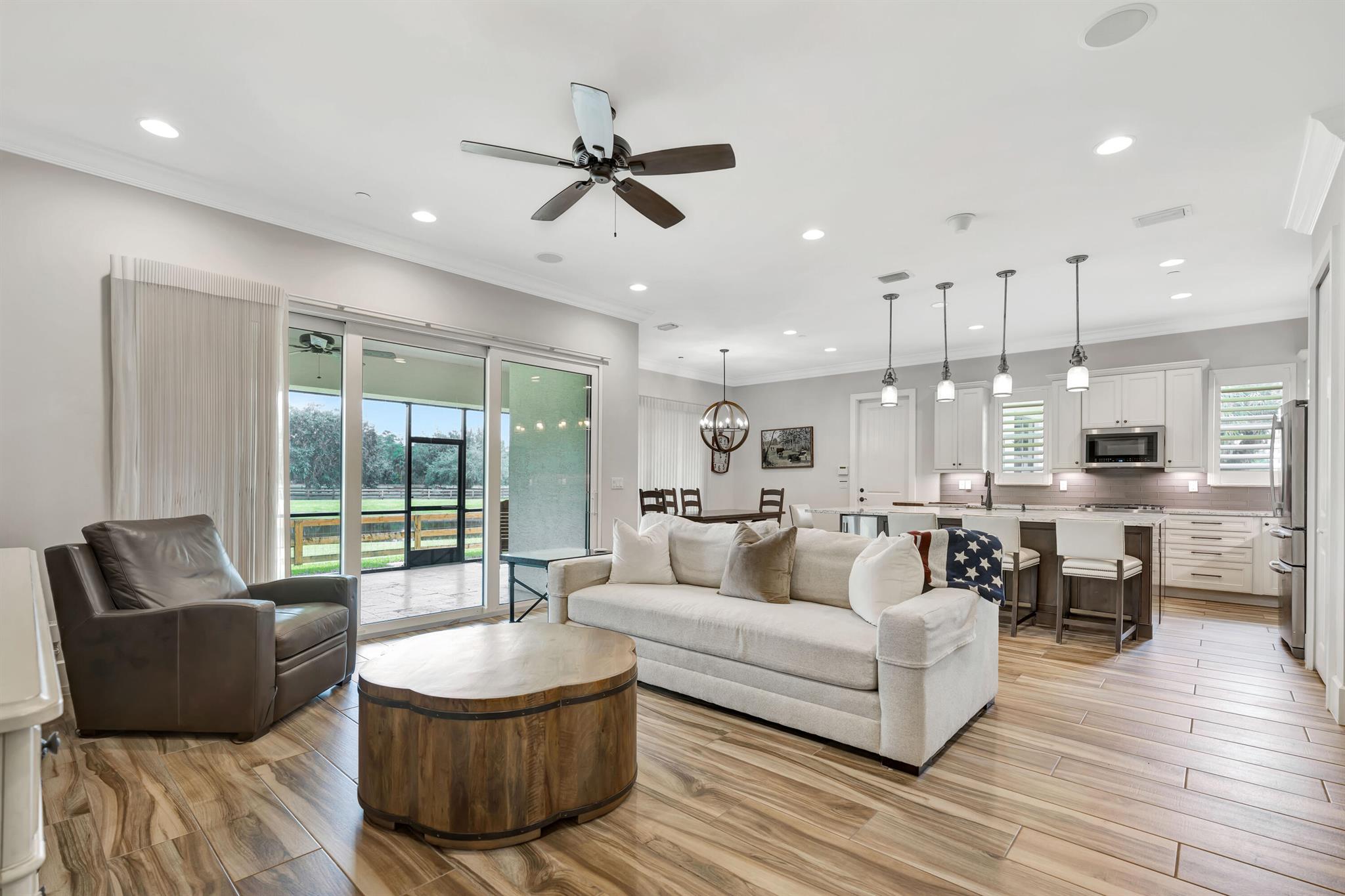 TRAILSIDE - Residential