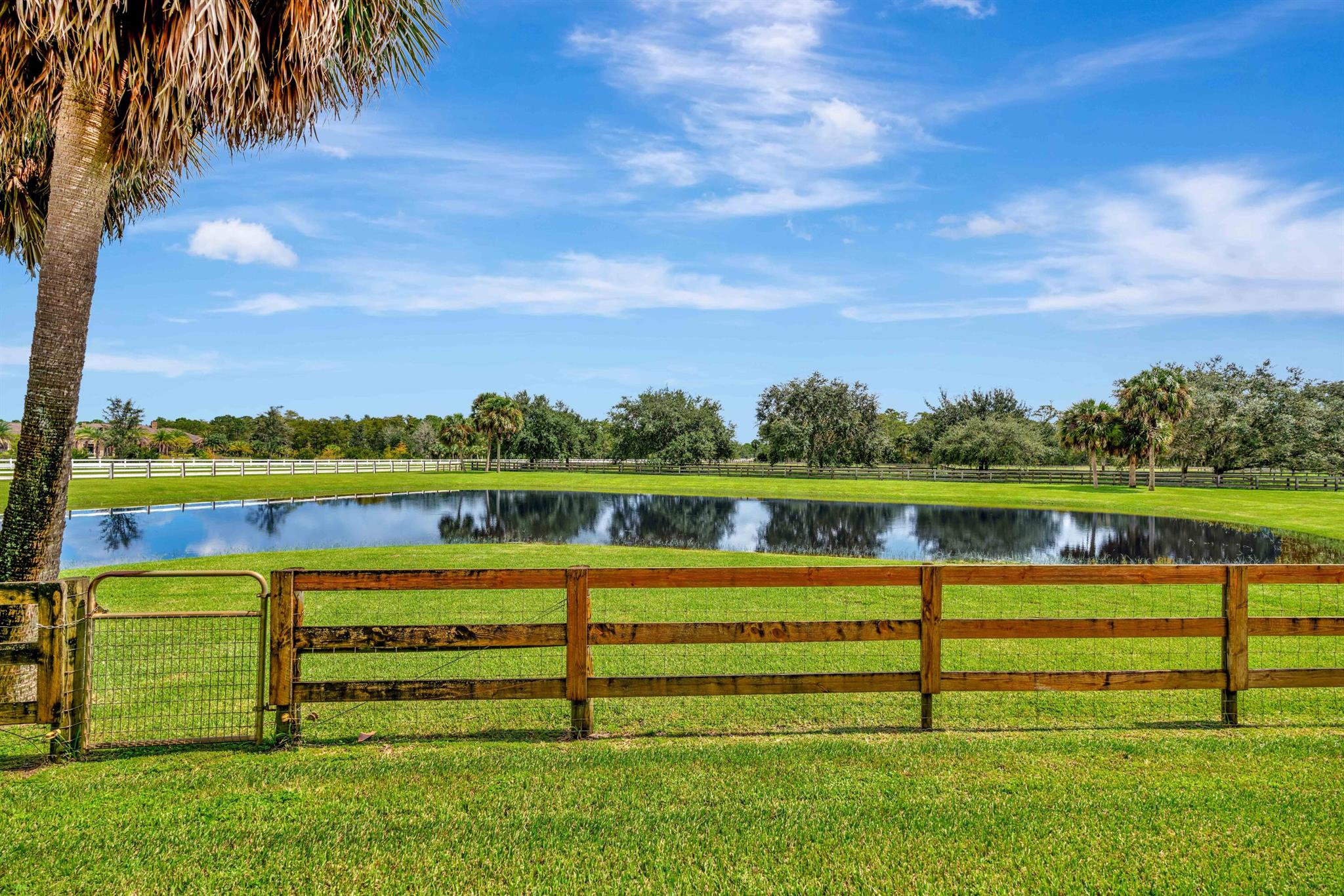 TRAILSIDE - Residential