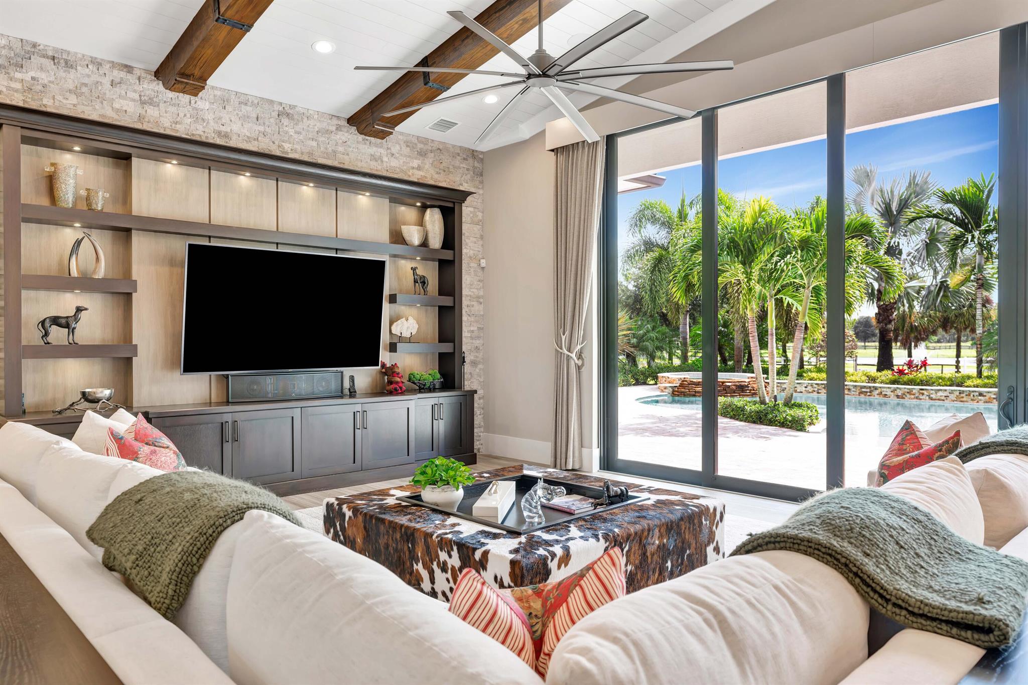 TRAILSIDE - Residential