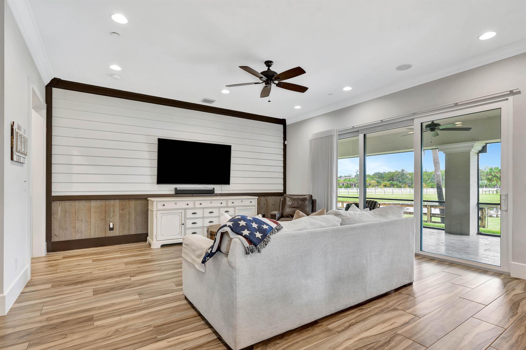 TRAILSIDE - Residential