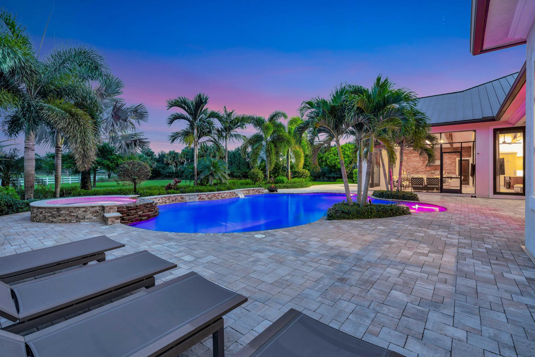 TRAILSIDE - Residential
