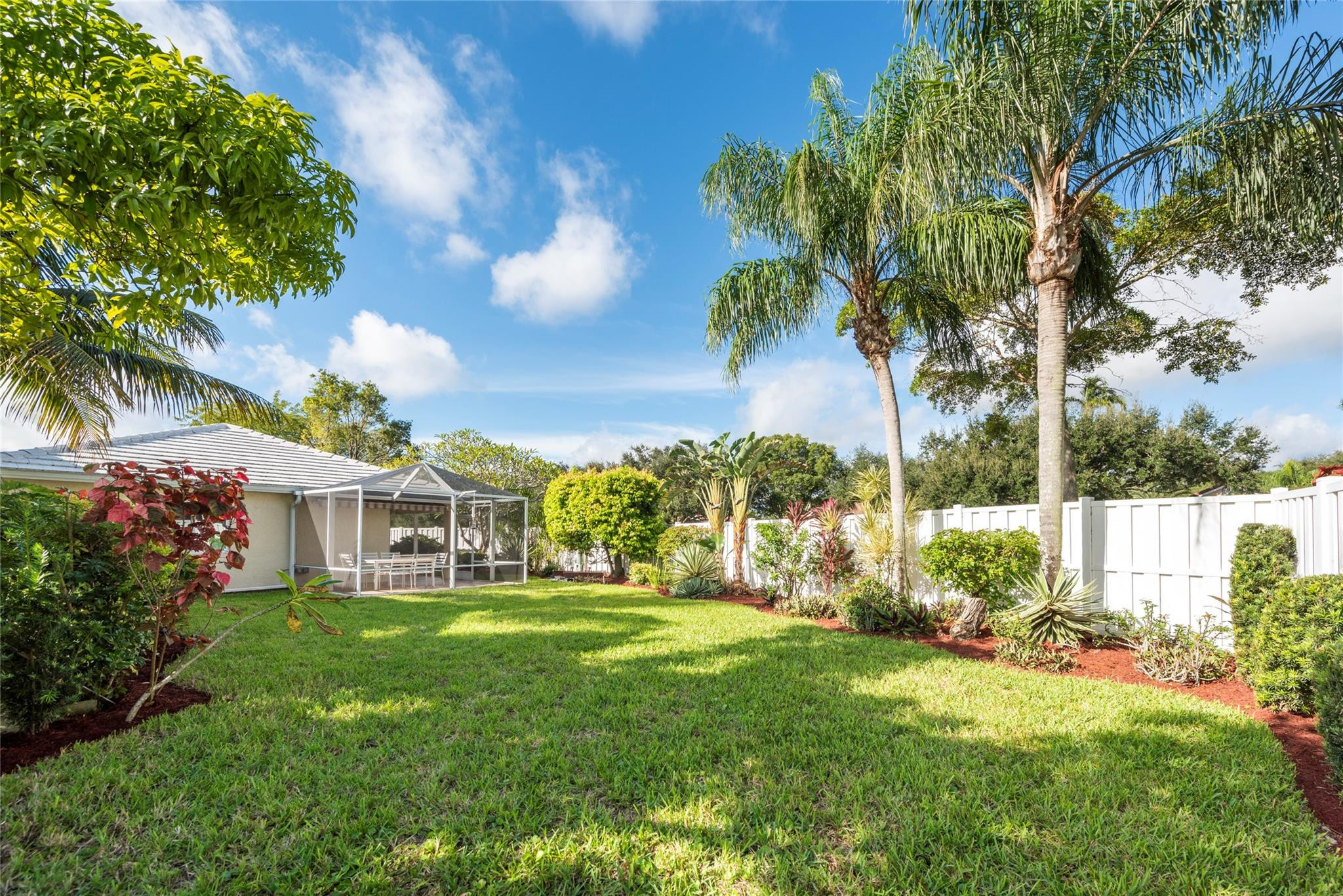 Jacaranda Prcl 608 123-15 - Residential