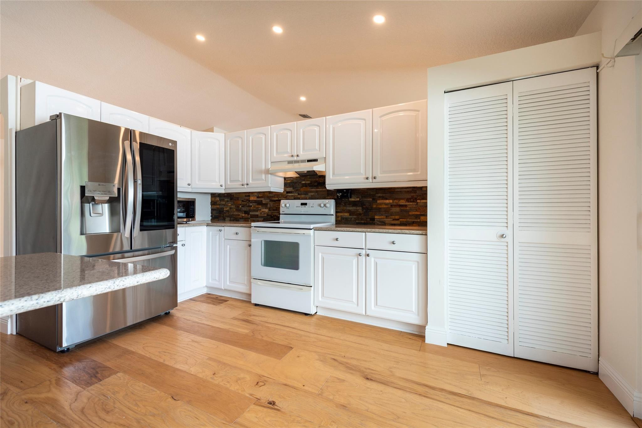 Jacaranda Prcl 608 123-15 - Residential