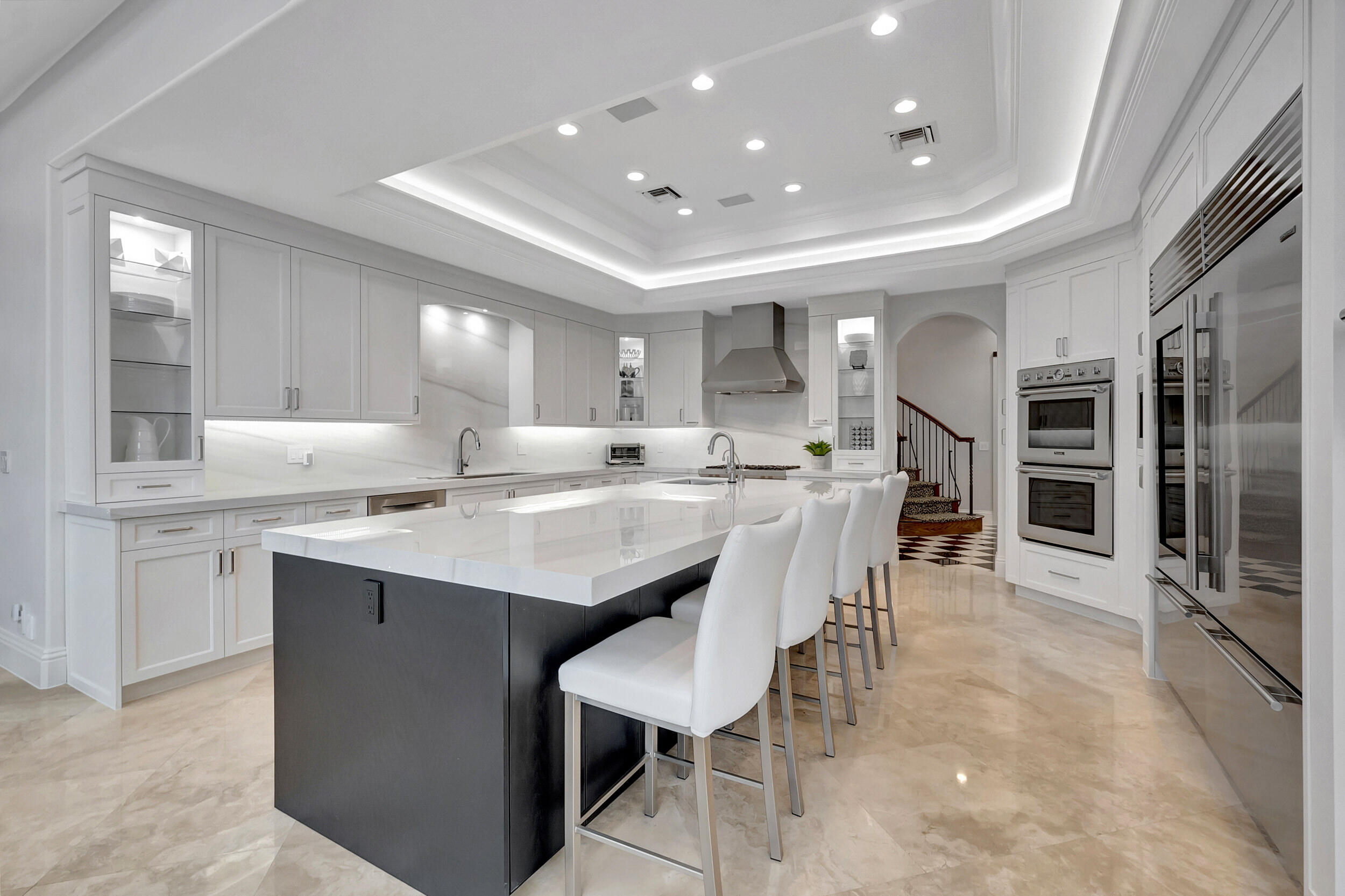HAMPTONS AT WOODFIELD COUNTRY CLUB - Residential
