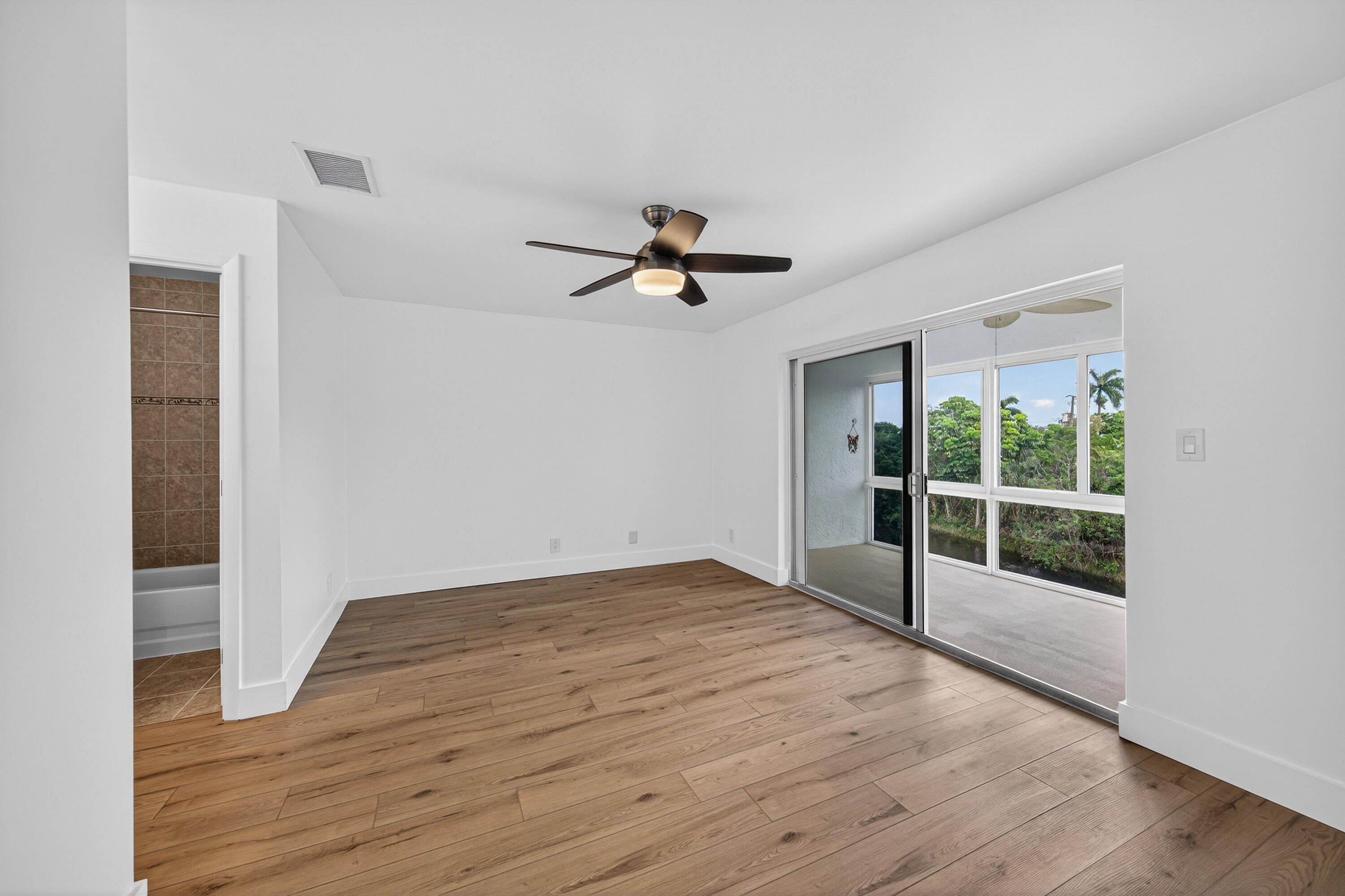 ROYAL PARK GARDENS I-J CONDO - Residential