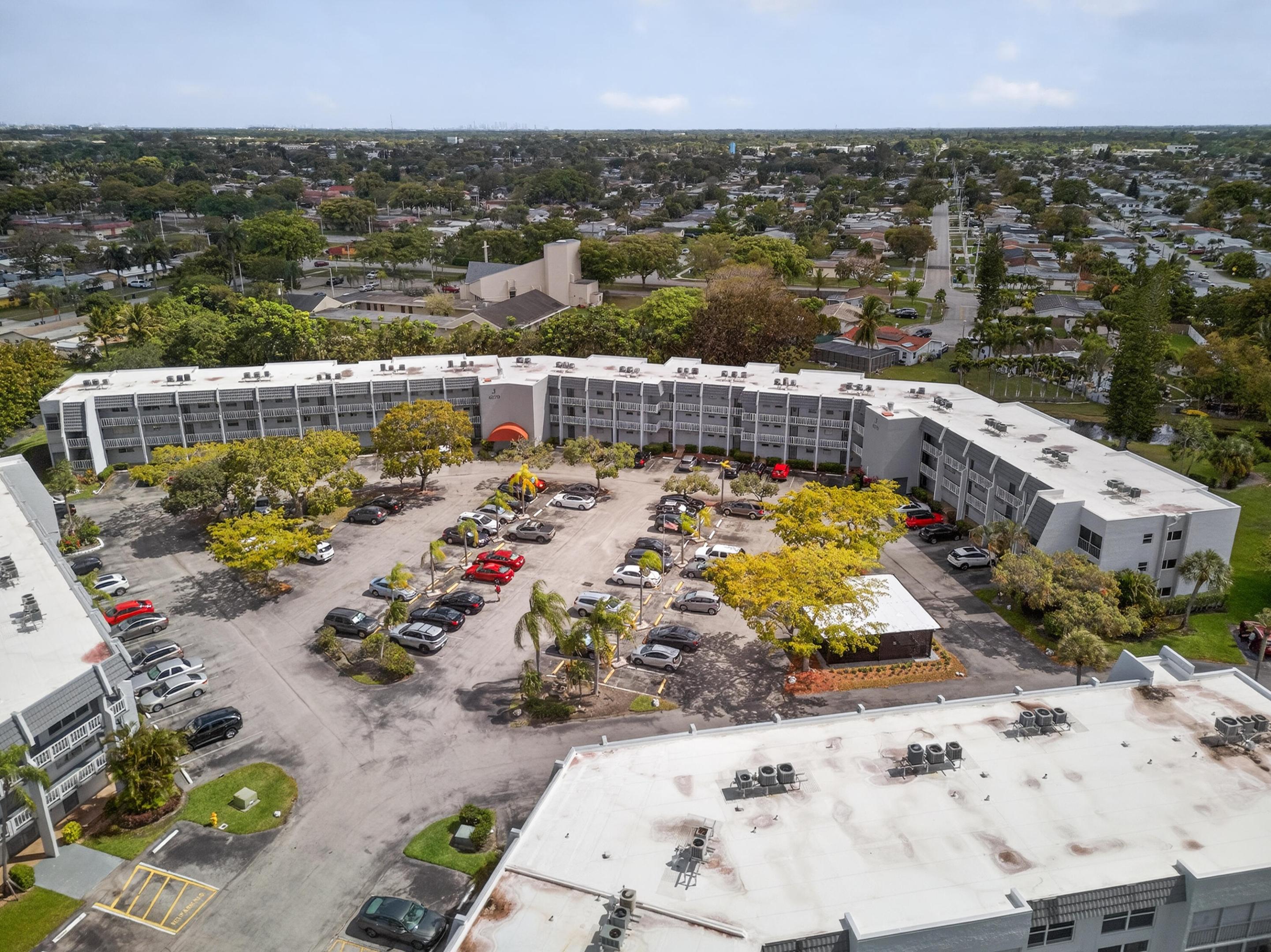ROYAL PARK GARDENS I-J CONDO - Residential