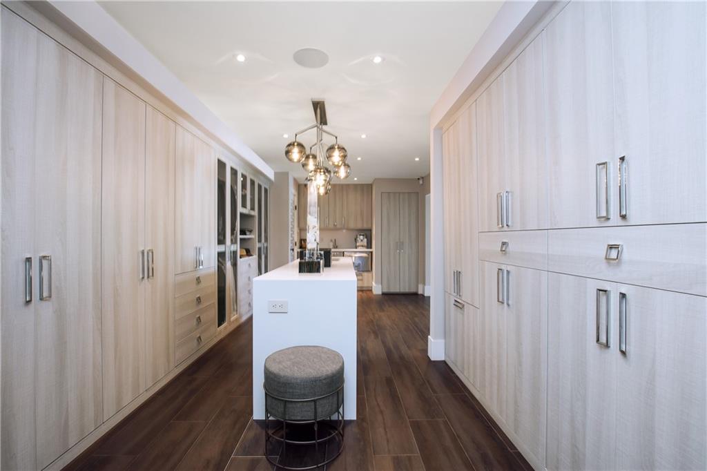 Coral Ridge Country Club - Residential
