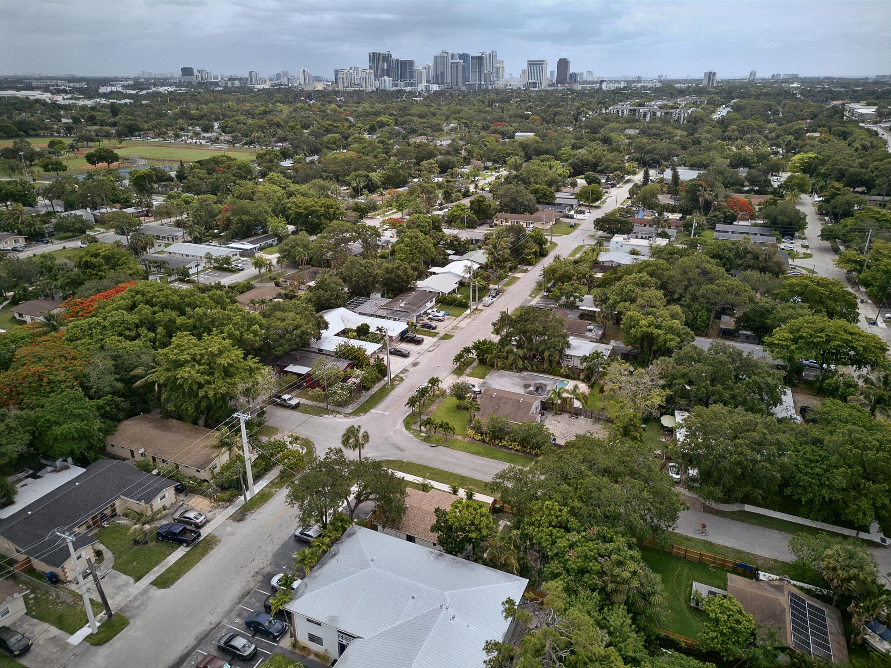 RIVERSIDE PARK - Residential