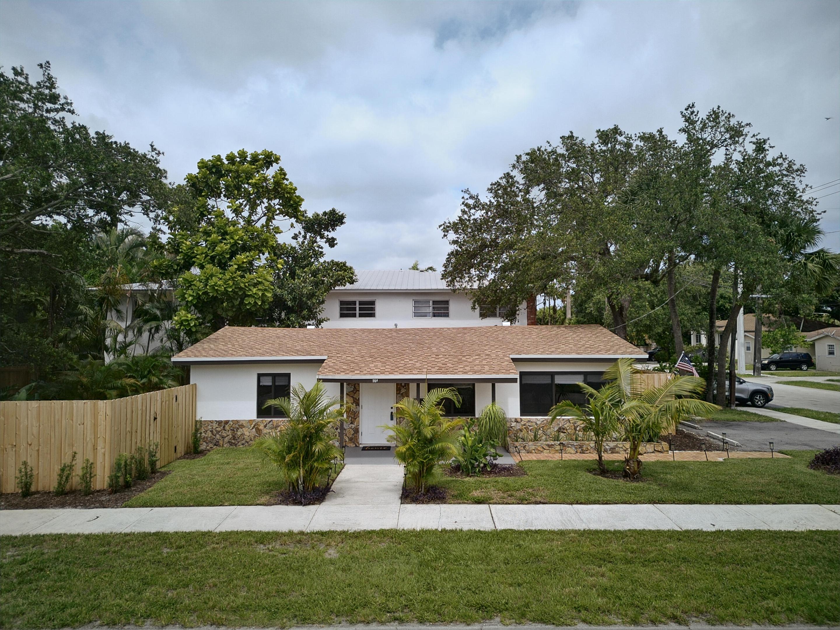 RIVERSIDE PARK - Residential