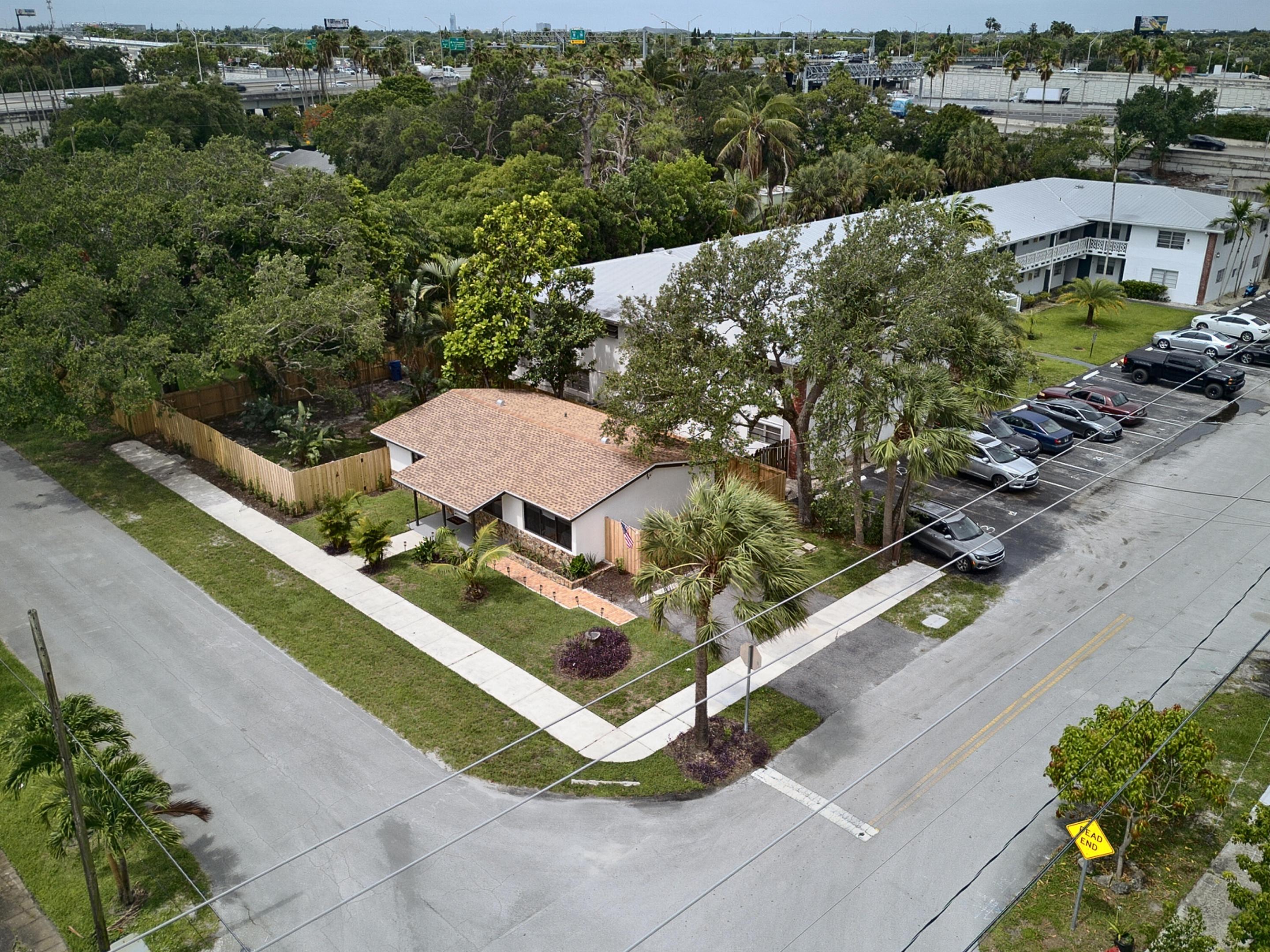 RIVERSIDE PARK - Residential