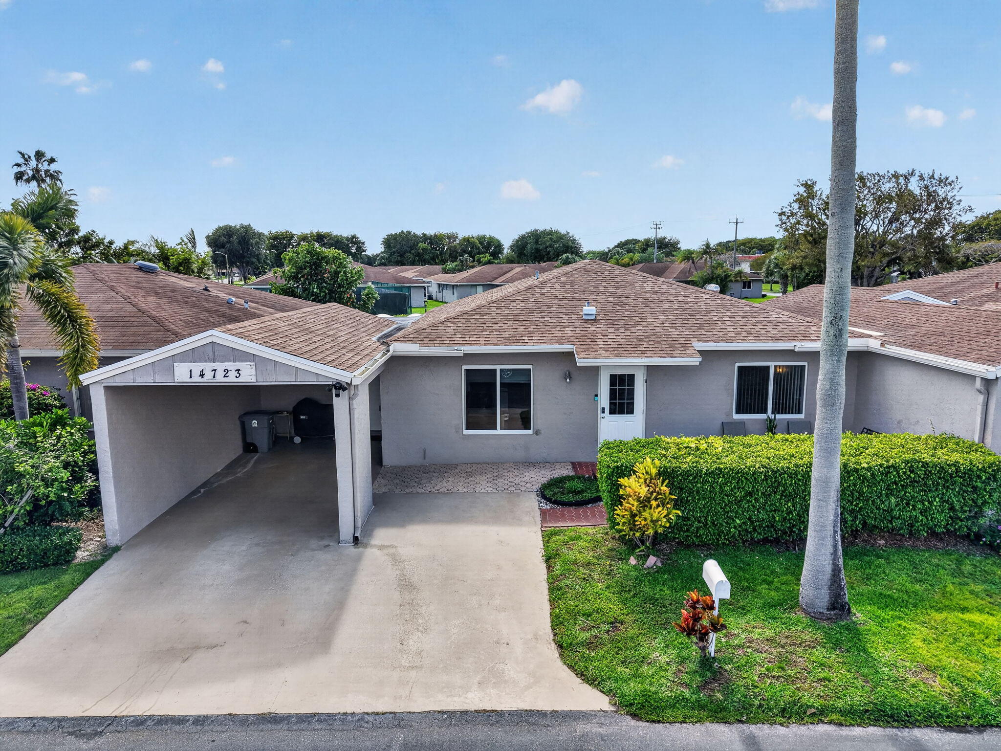 CAMELOT VILLAGE SEC 1 - Residential
