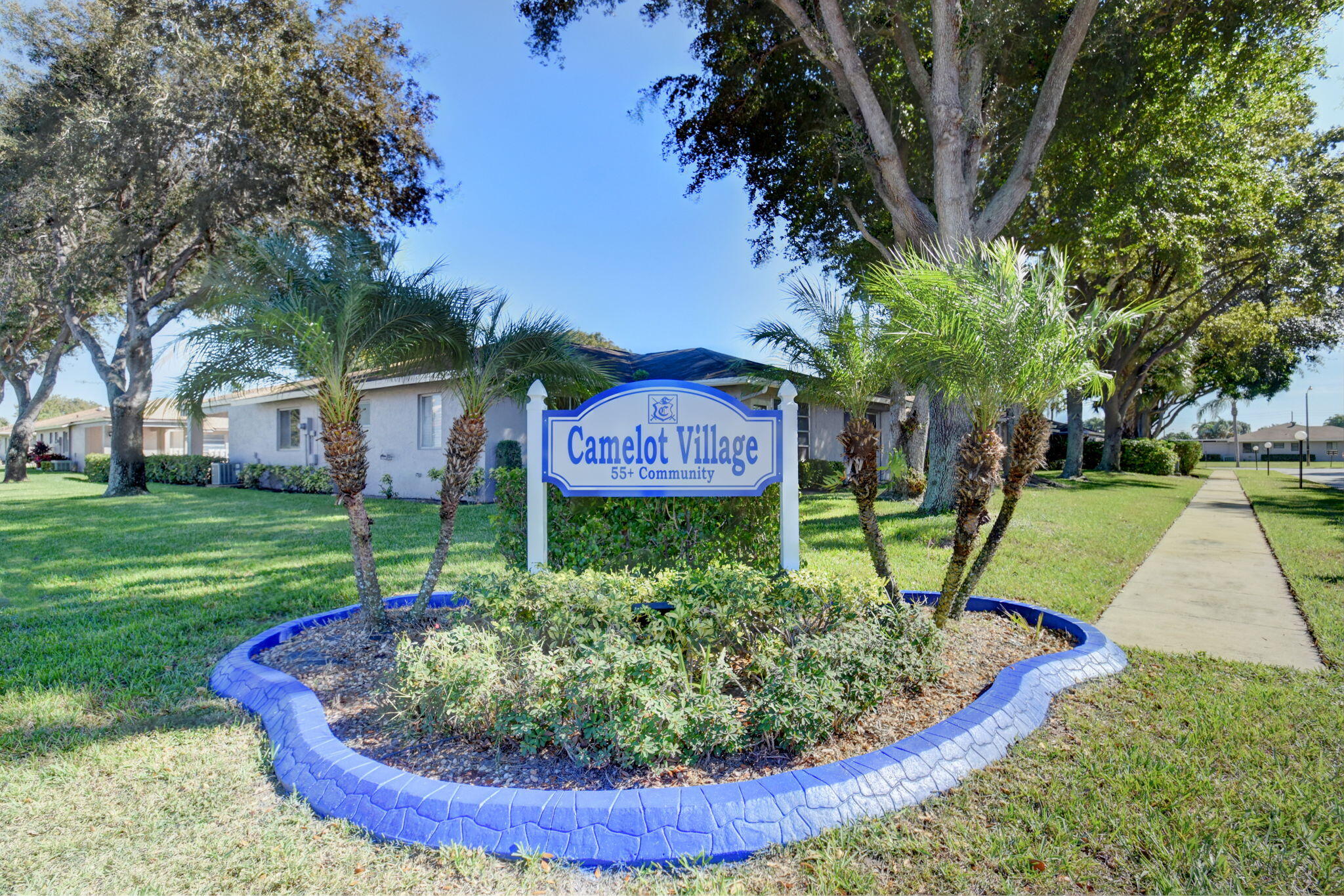 CAMELOT VILLAGE SEC 1 - Residential