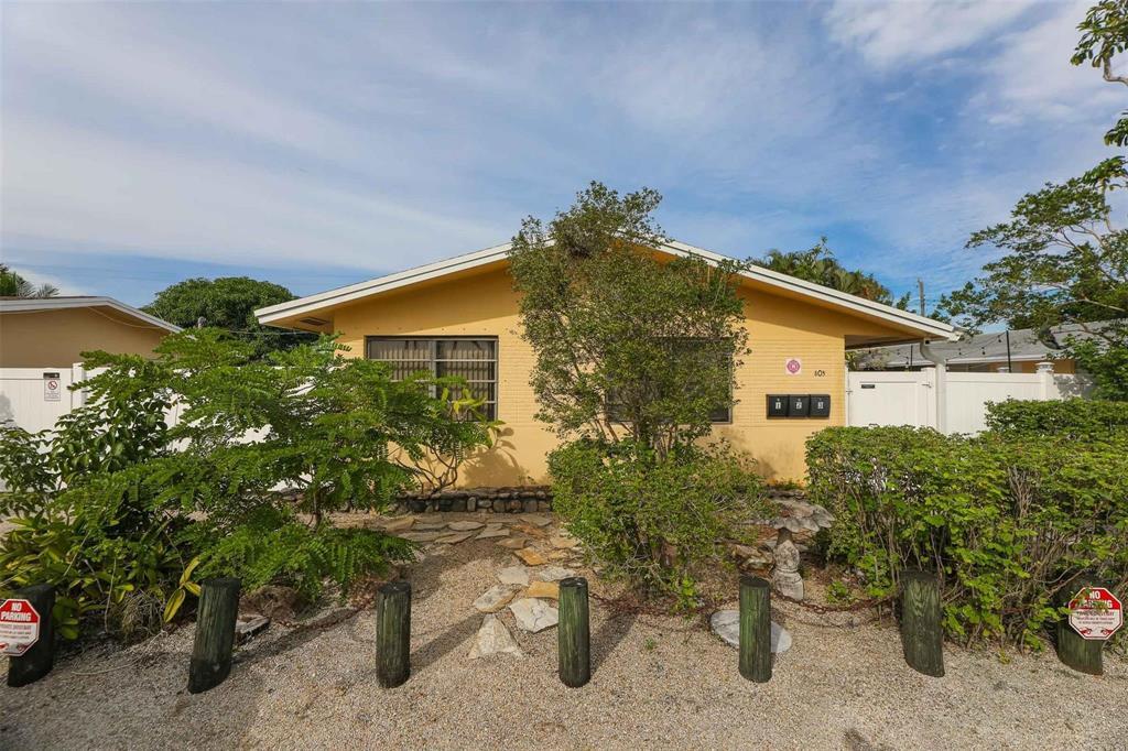 Oakland Park - Residential Income