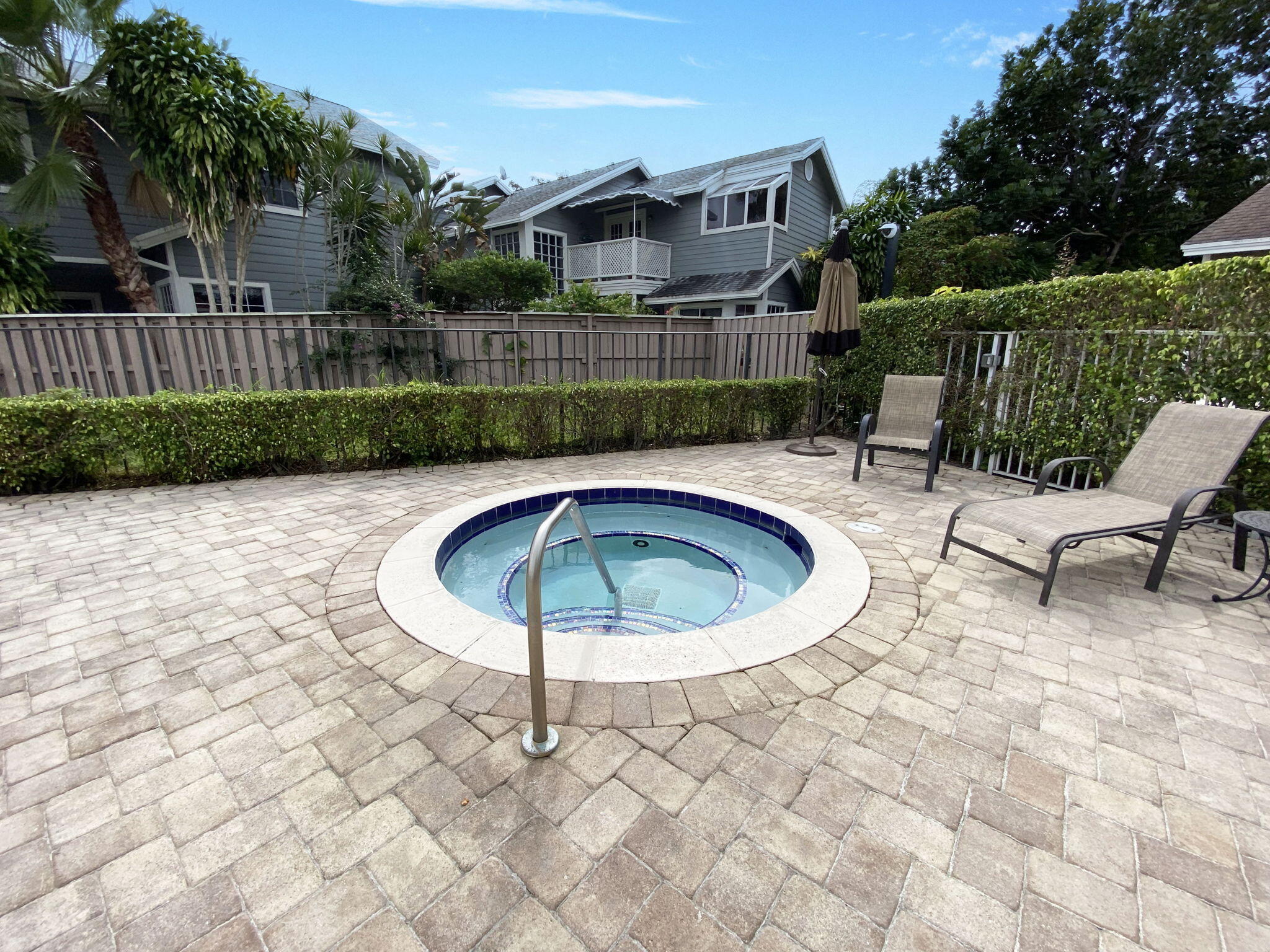 CARRIAGE HOUSES of Fairfield At Boca - Residential