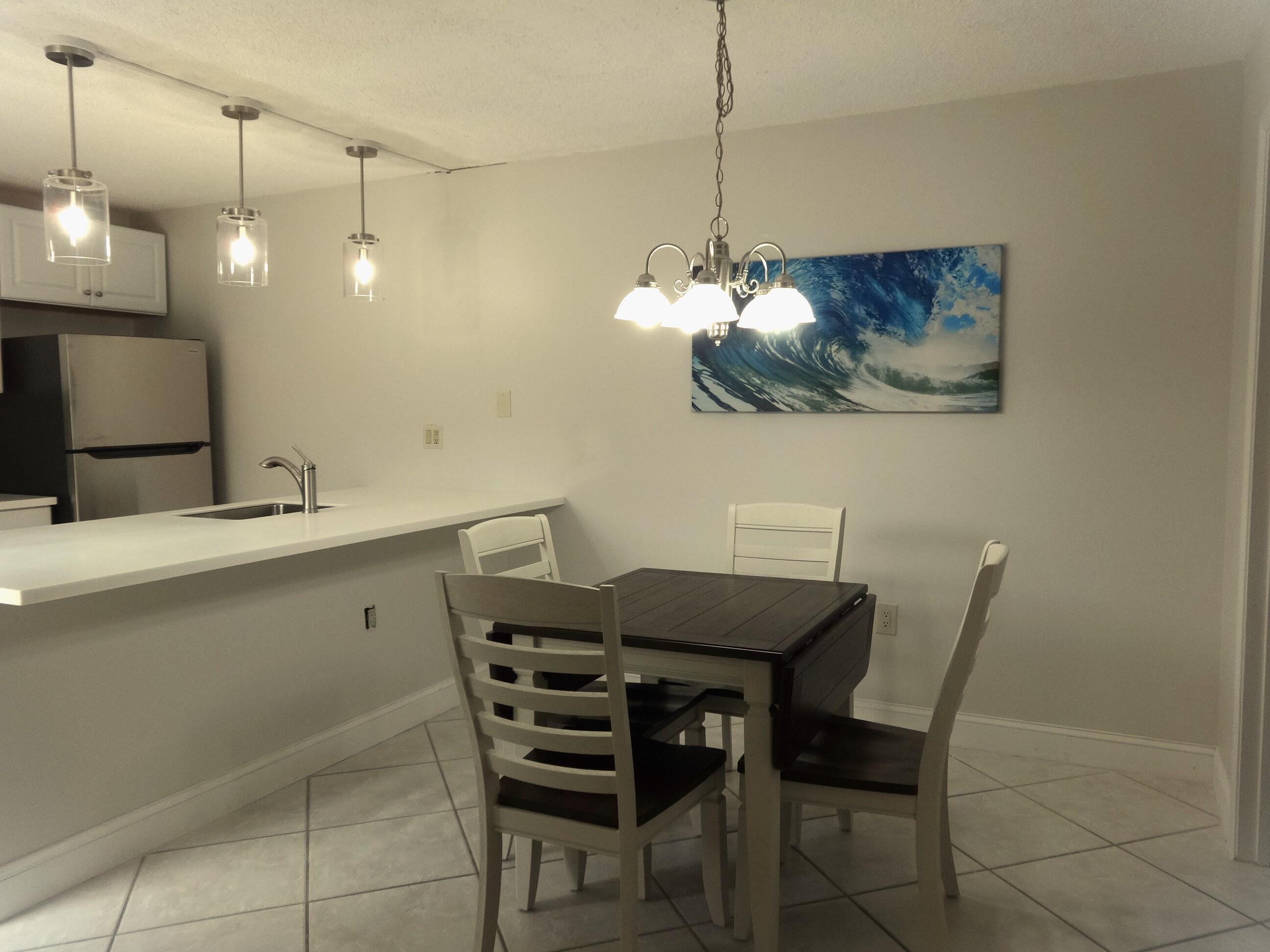 RIVER - Residential Lease