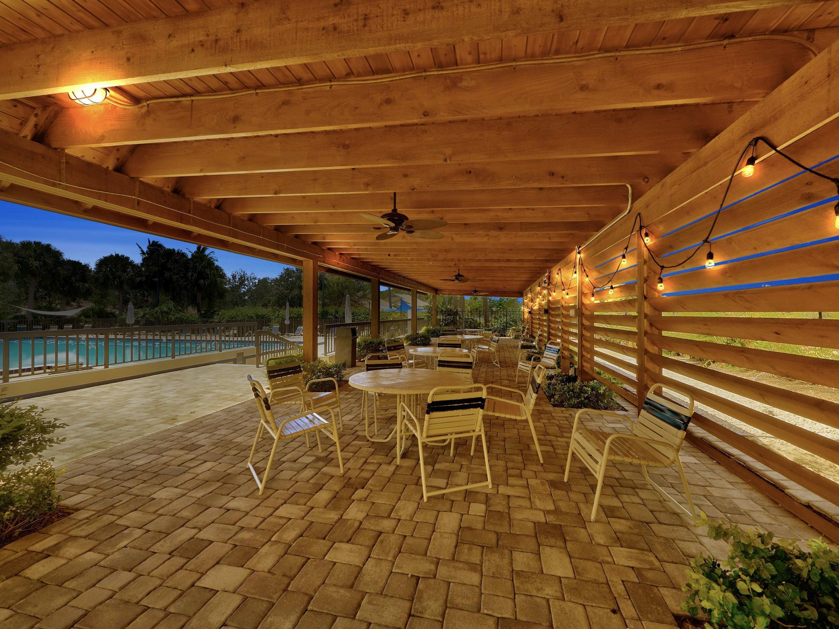 RIVER - Residential Lease