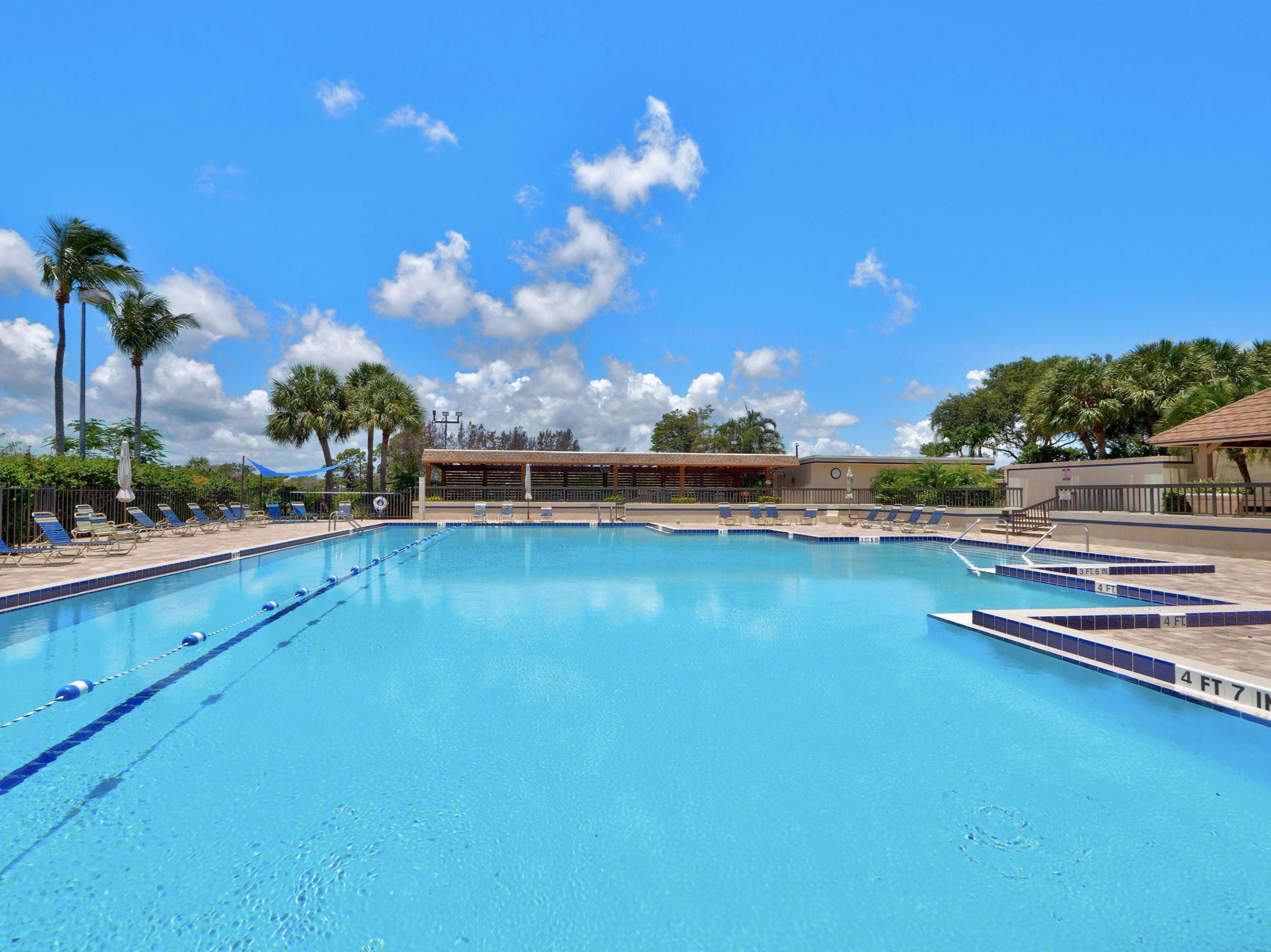 RIVER - Residential Lease