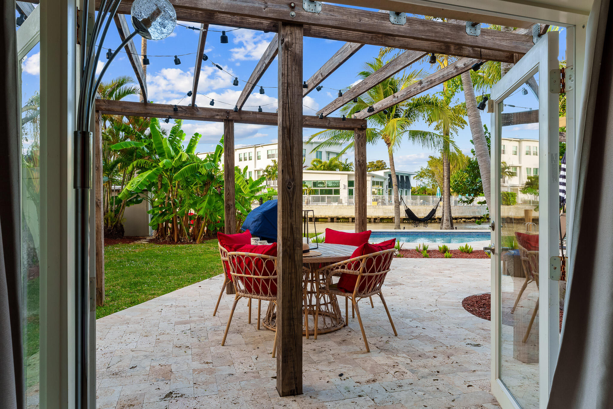 MIDDLE RIVER ESTATES - Residential