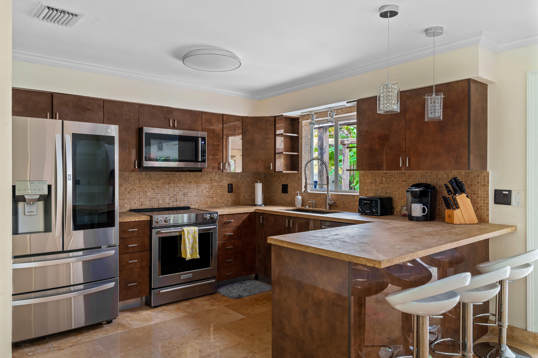 MIDDLE RIVER ESTATES - Residential