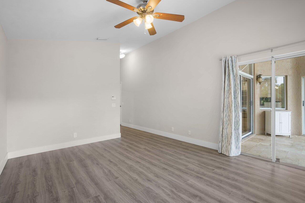 COQUINA LAKES - Residential