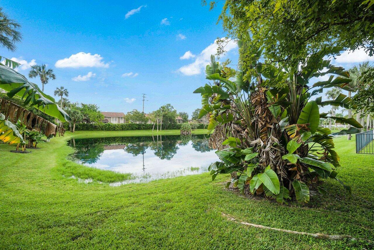 COQUINA LAKES - Residential