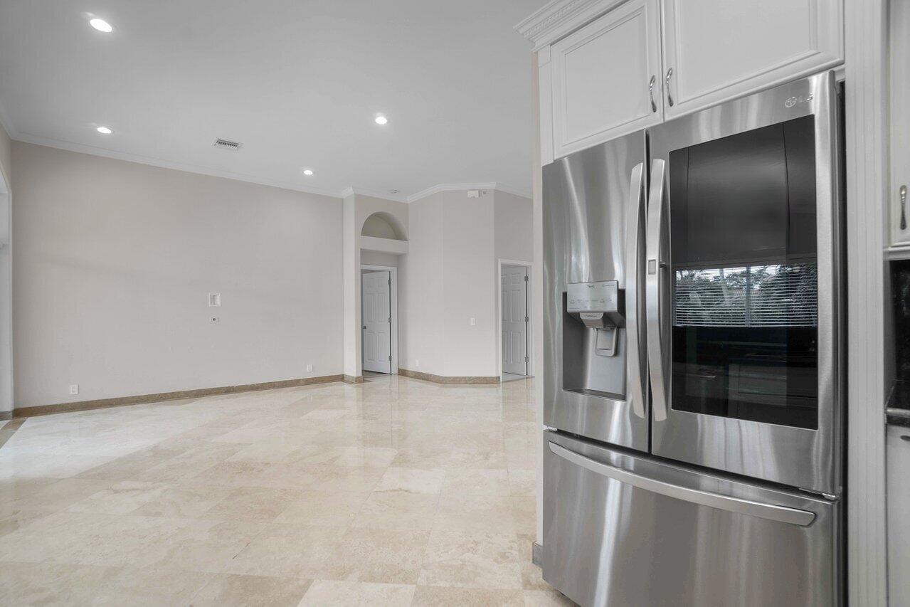 COQUINA LAKES - Residential