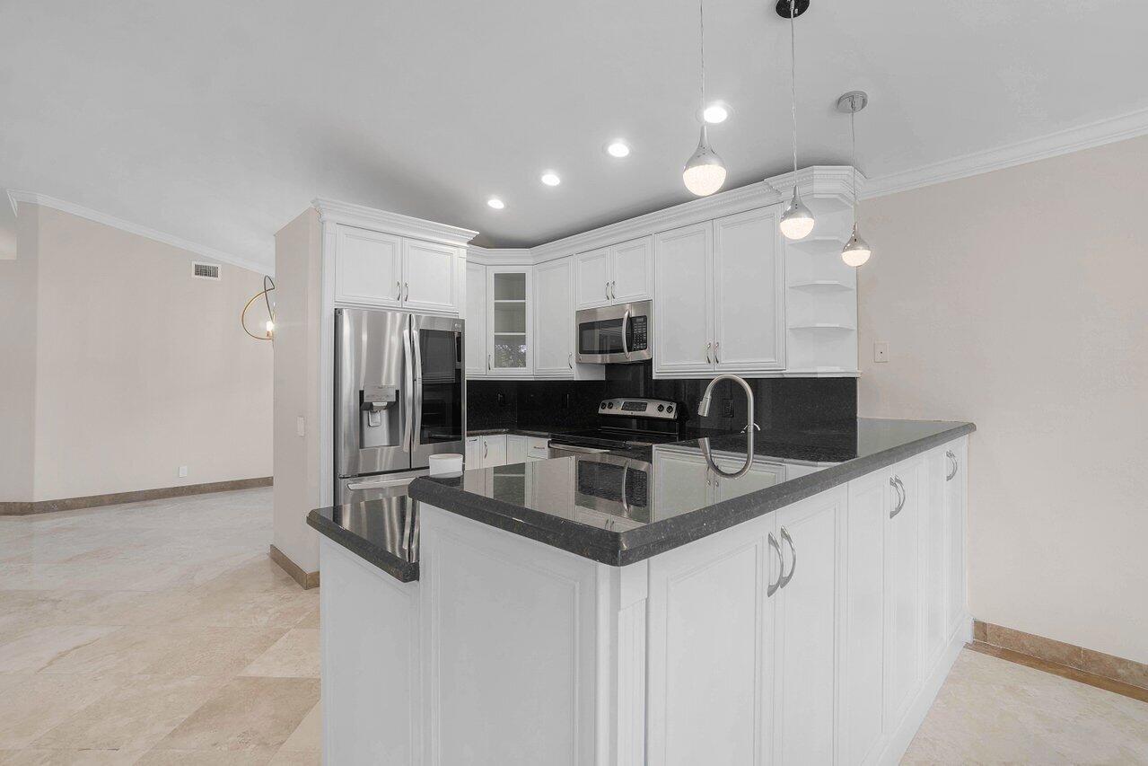 COQUINA LAKES - Residential