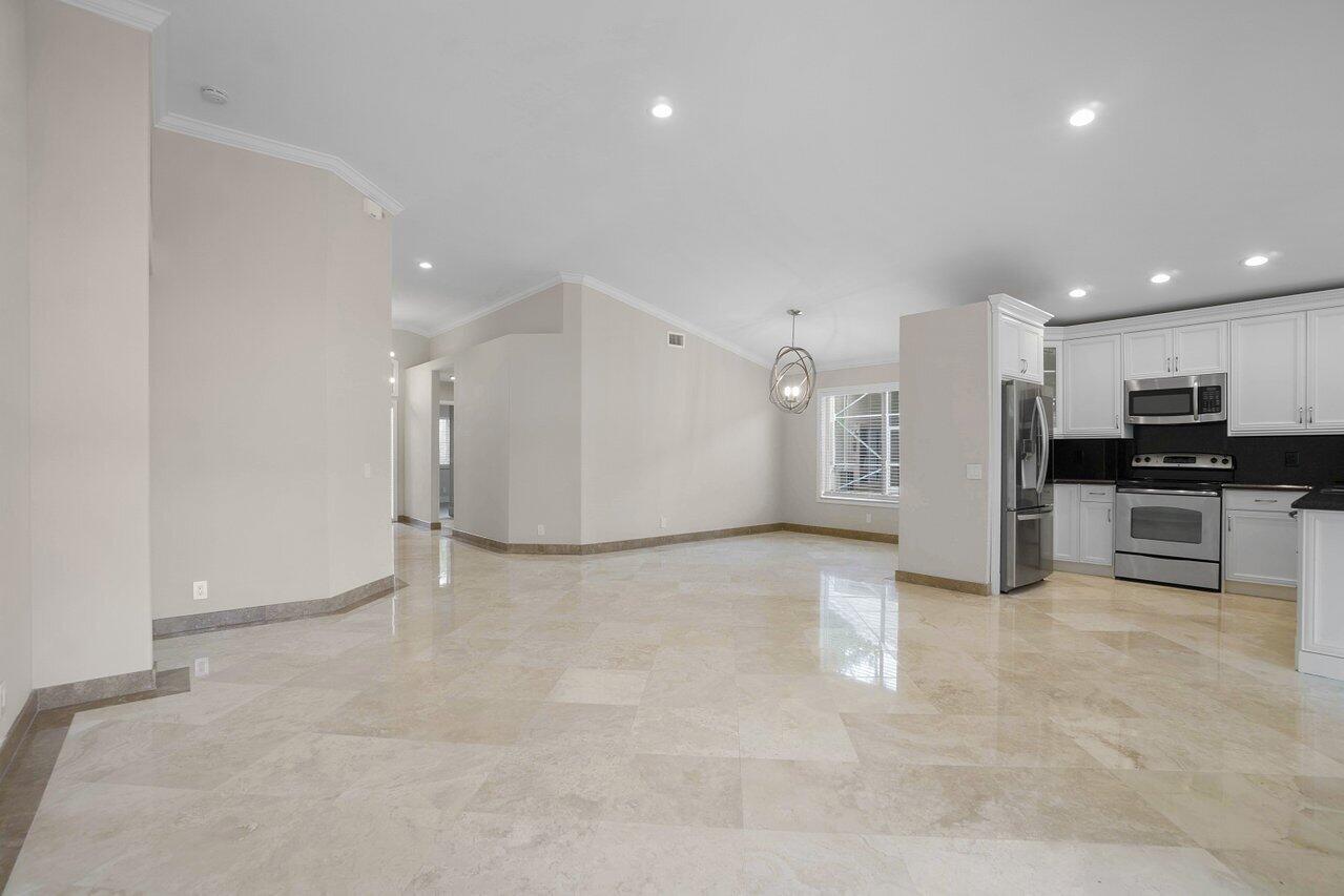 COQUINA LAKES - Residential