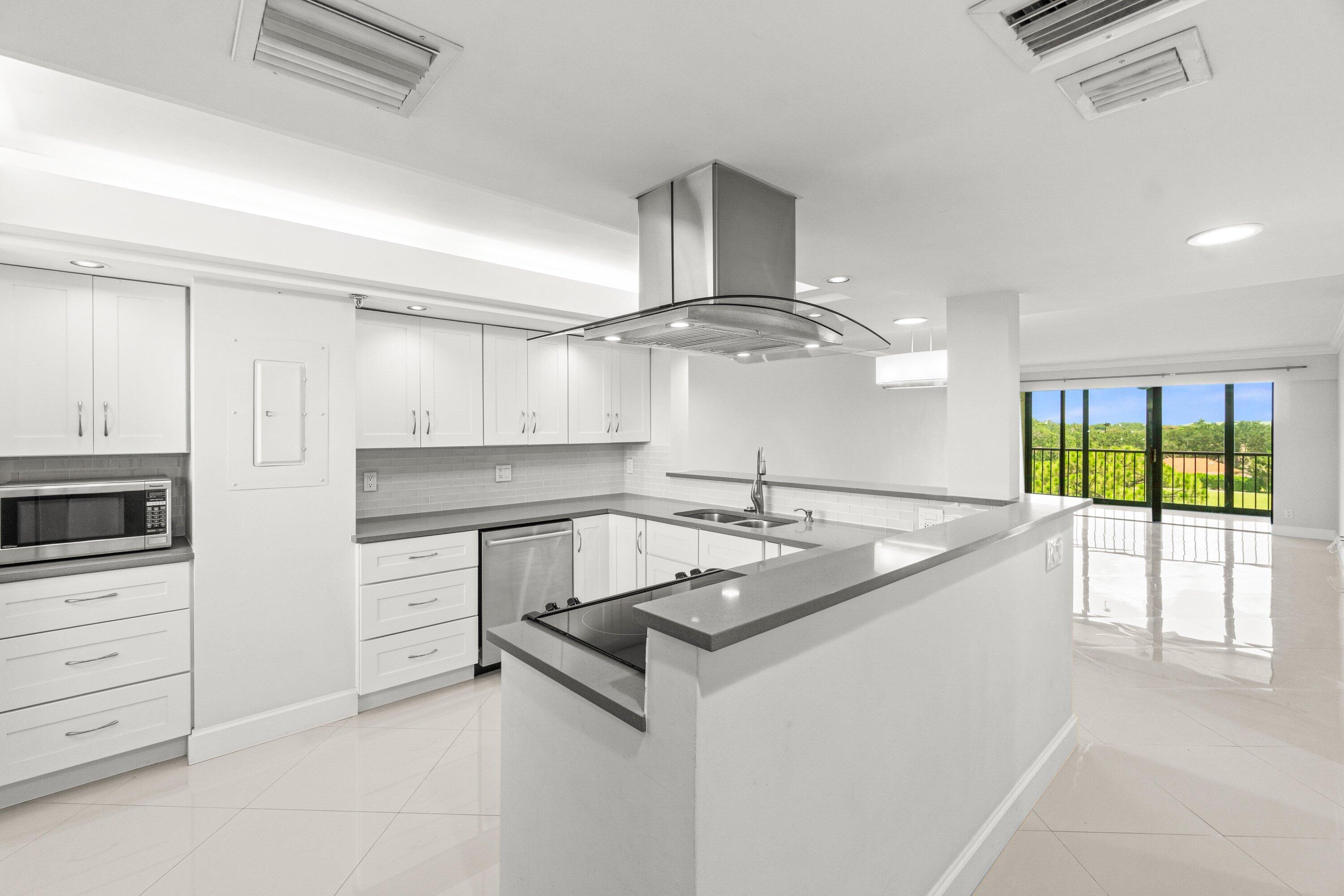 CLUB ROYALE - Residential