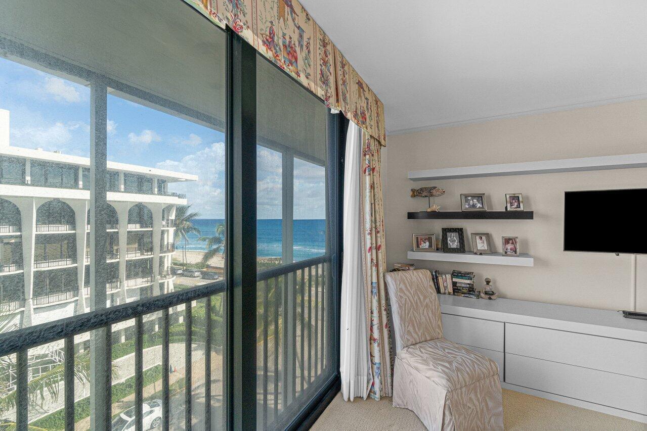 FOUR HUNDRED SO OCEAN BLVD CONDO - Residential