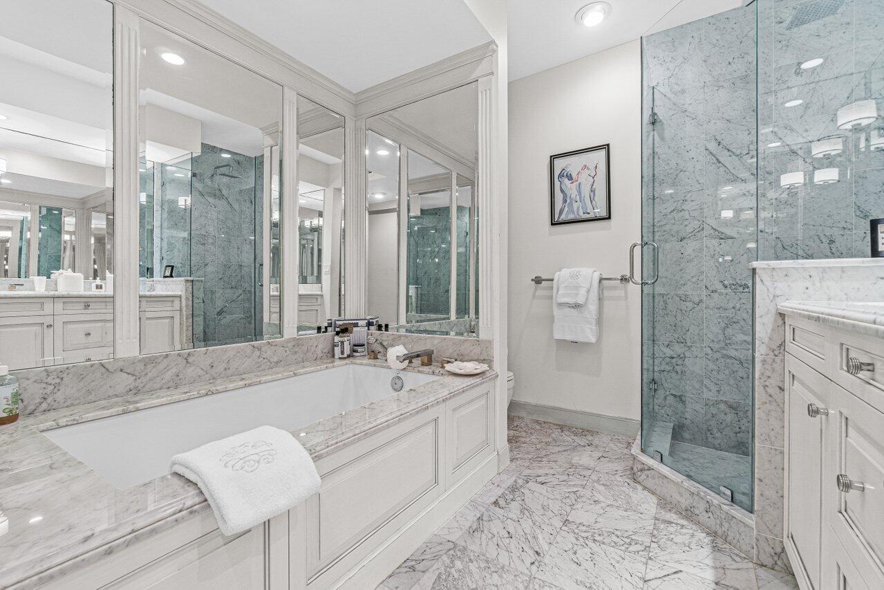 FOUR HUNDRED SO OCEAN BLVD CONDO - Residential