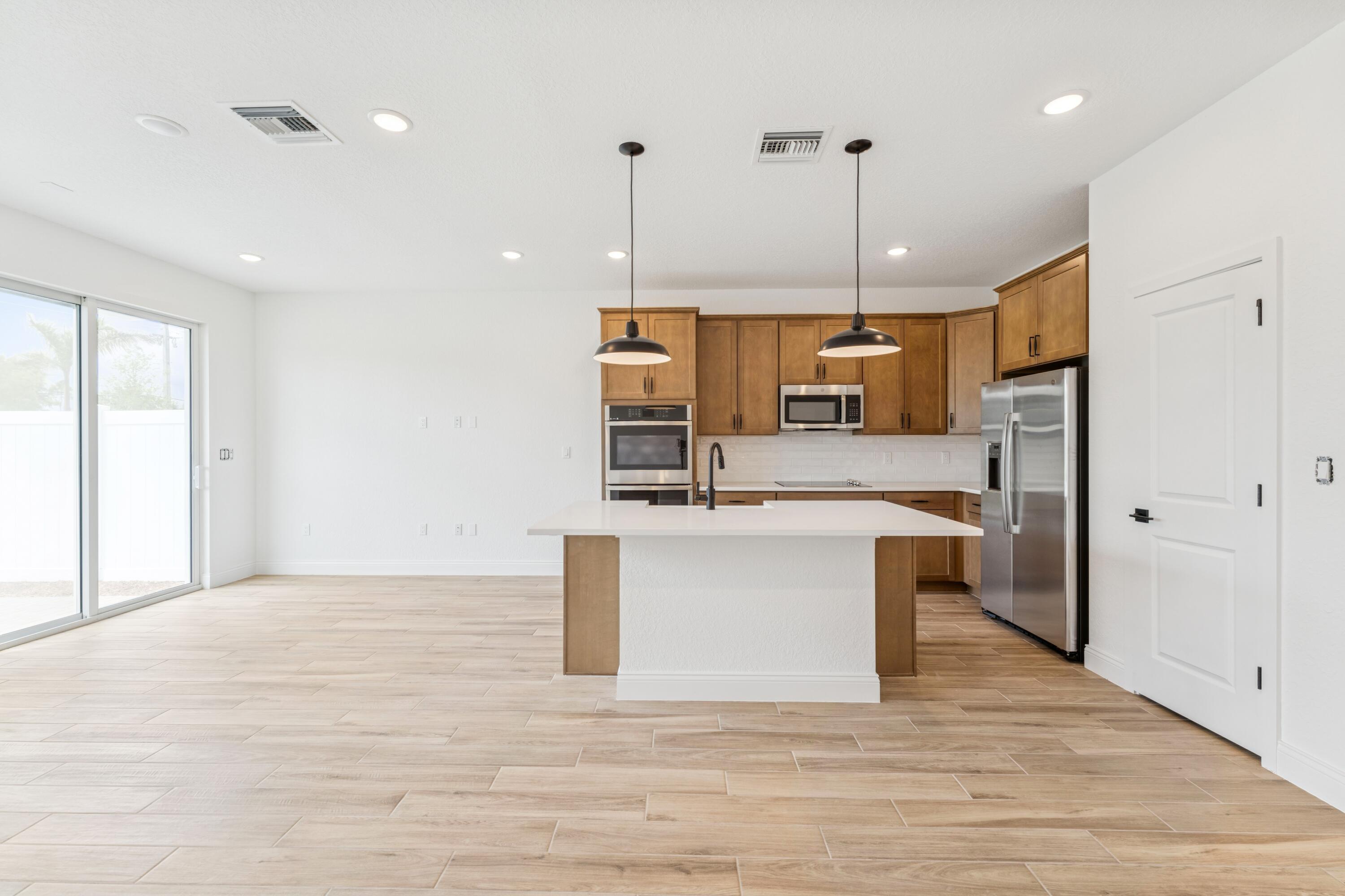 SALERNO RESERVE AT SHOWCASE PUD PHASE 2 - Residential