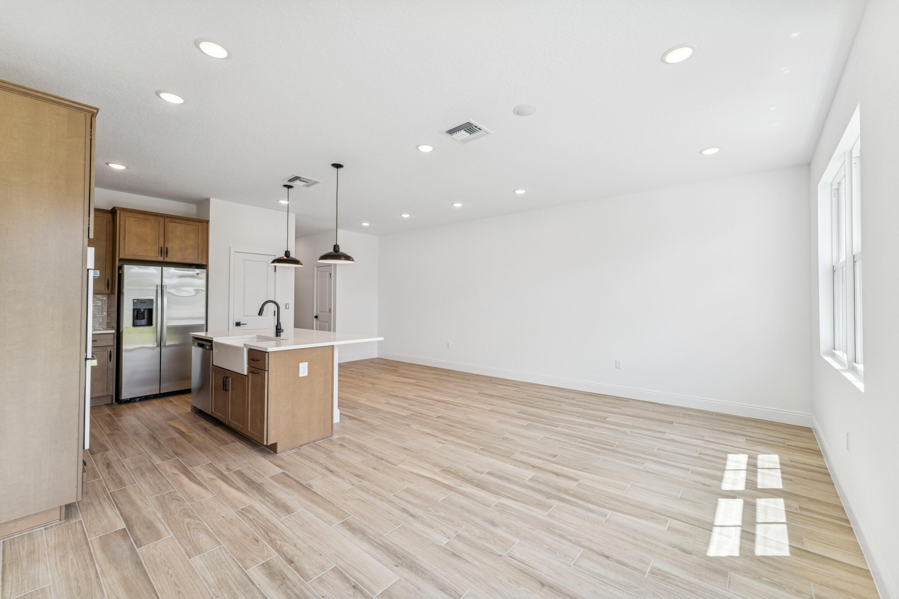 SALERNO RESERVE AT SHOWCASE PUD PHASE 2 - Residential