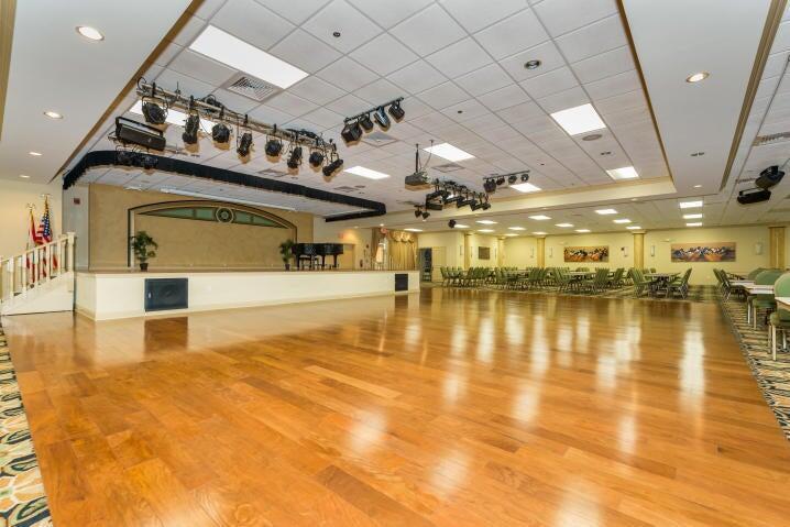 ASHLAND B CONDO - Residential Lease