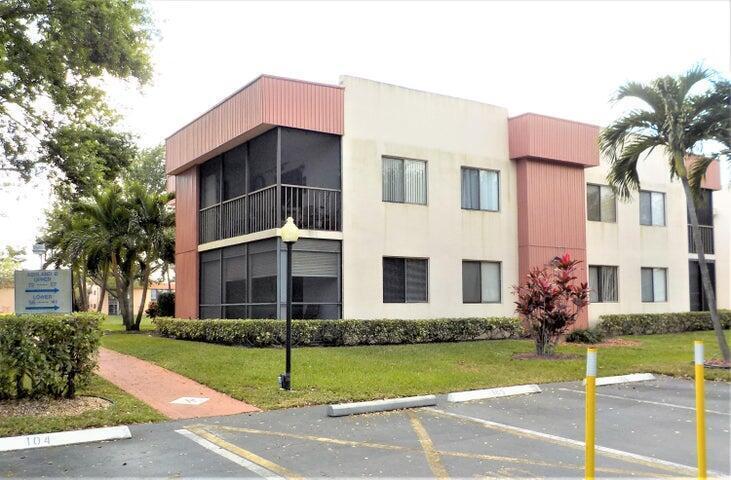 ASHLAND B CONDO - Residential Lease