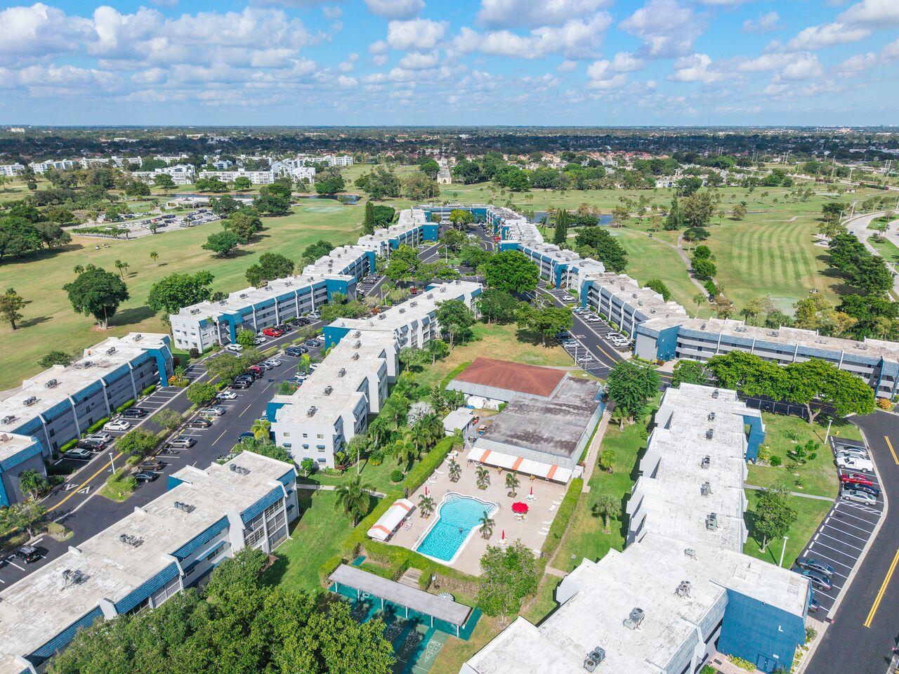 ORIOLE GOLF & TENNIS CLUB CONDO - Residential