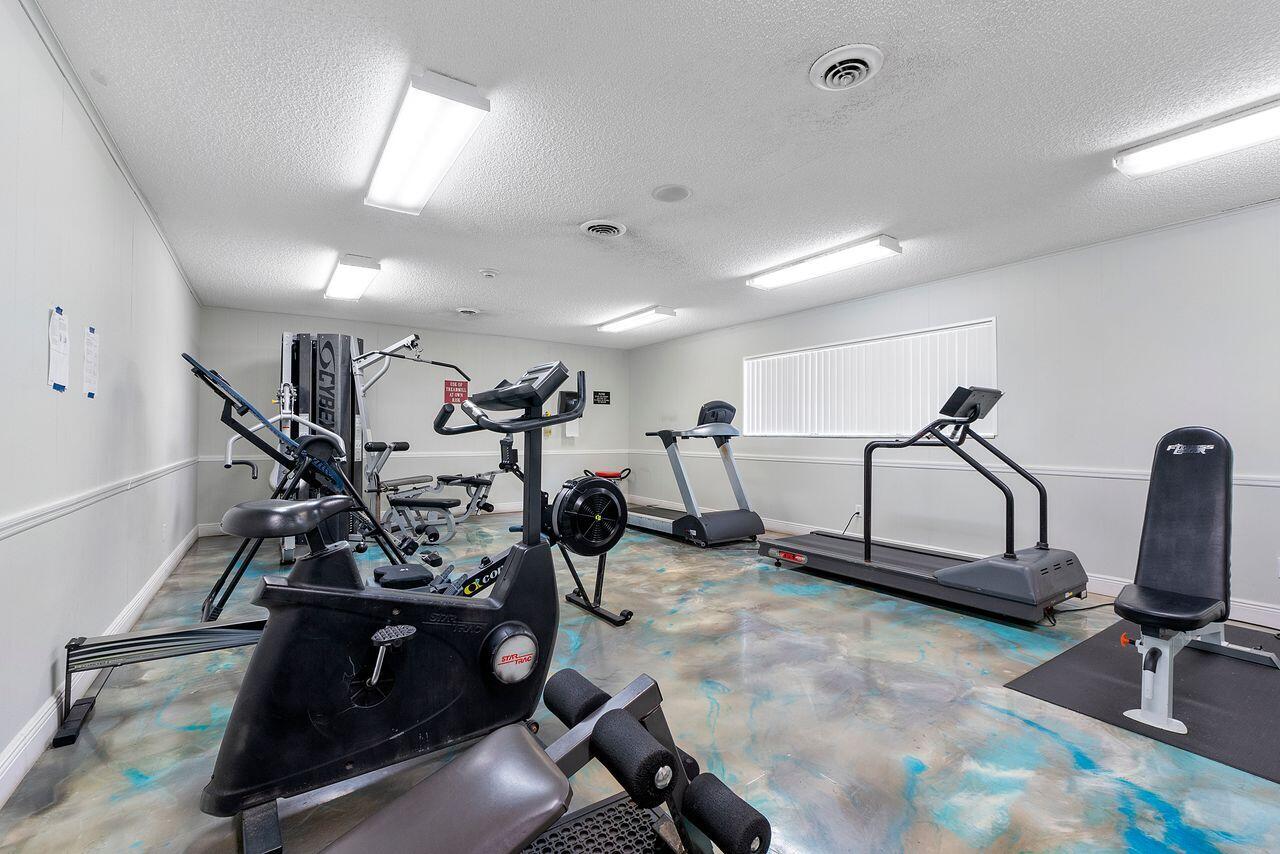 ORIOLE GOLF & TENNIS CLUB CONDO - Residential