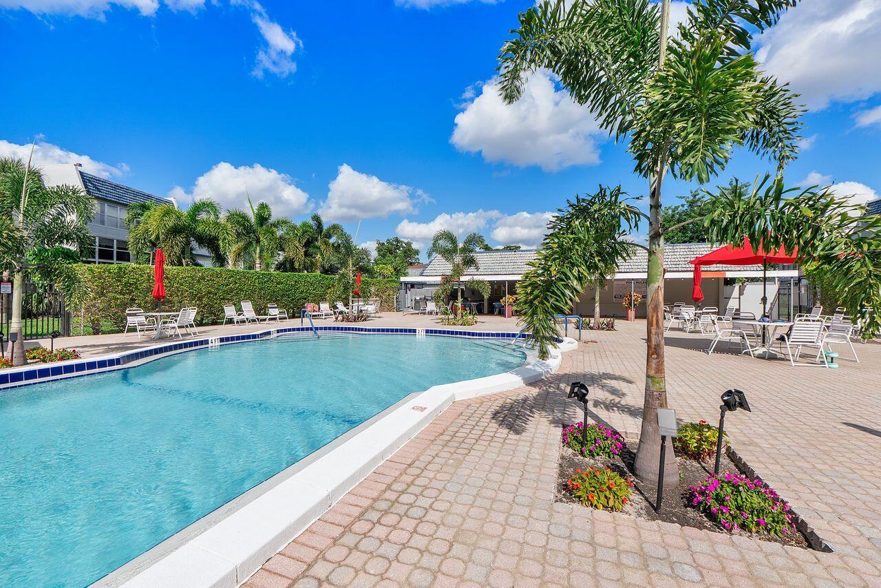 ORIOLE GOLF & TENNIS CLUB CONDO - Residential