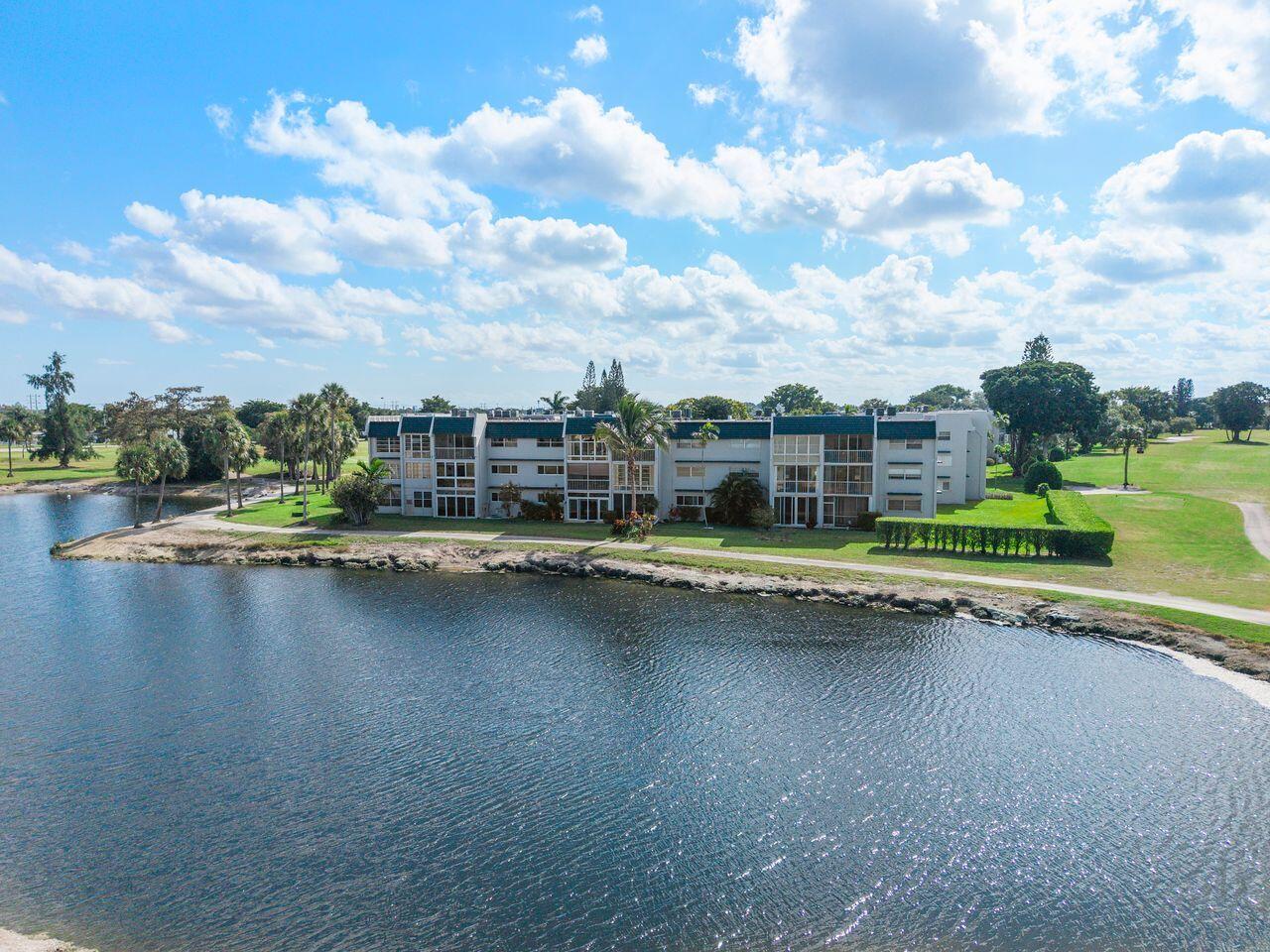 ORIOLE GOLF & TENNIS CLUB CONDO - Residential
