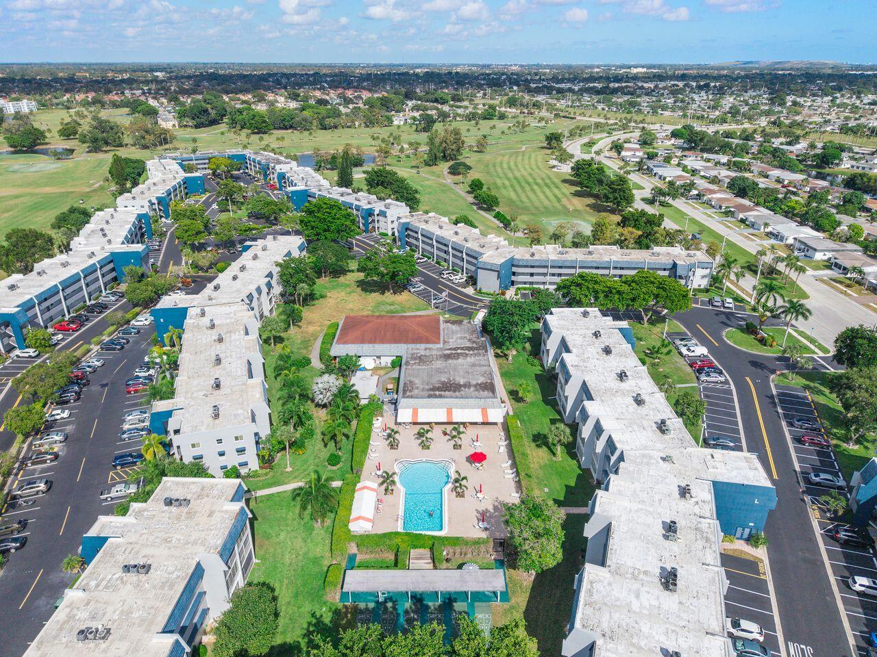 ORIOLE GOLF & TENNIS CLUB CONDO - Residential