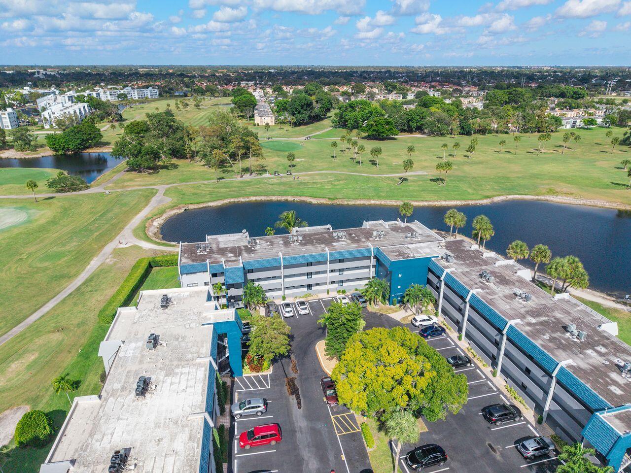 ORIOLE GOLF & TENNIS CLUB CONDO - Residential