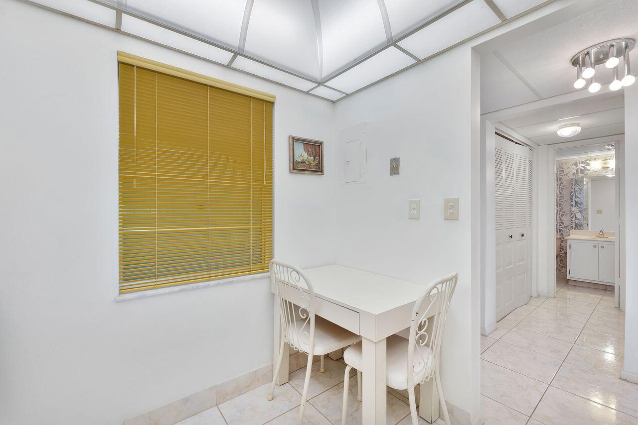ORIOLE GOLF & TENNIS CLUB CONDO - Residential