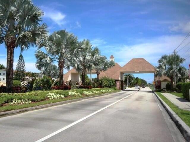 MANSFIELD AT CENTURY VILLAGE CONDO - Residential Lease