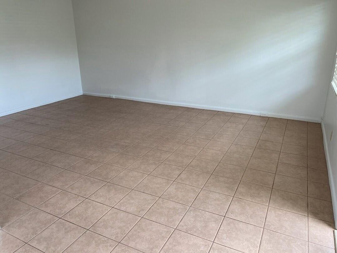 MANSFIELD AT CENTURY VILLAGE CONDO - Residential Lease