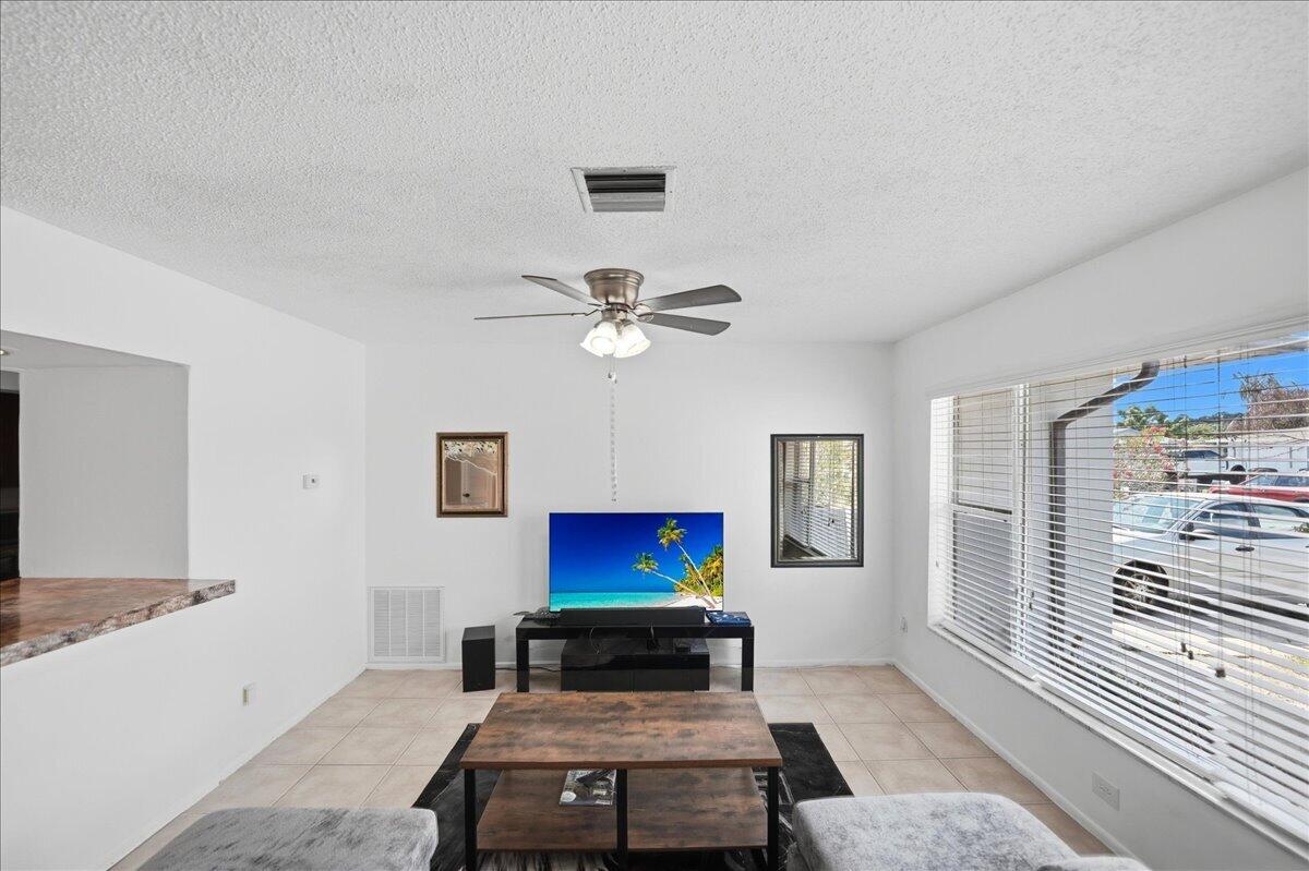RIVER PARK UNIT 7 - Residential