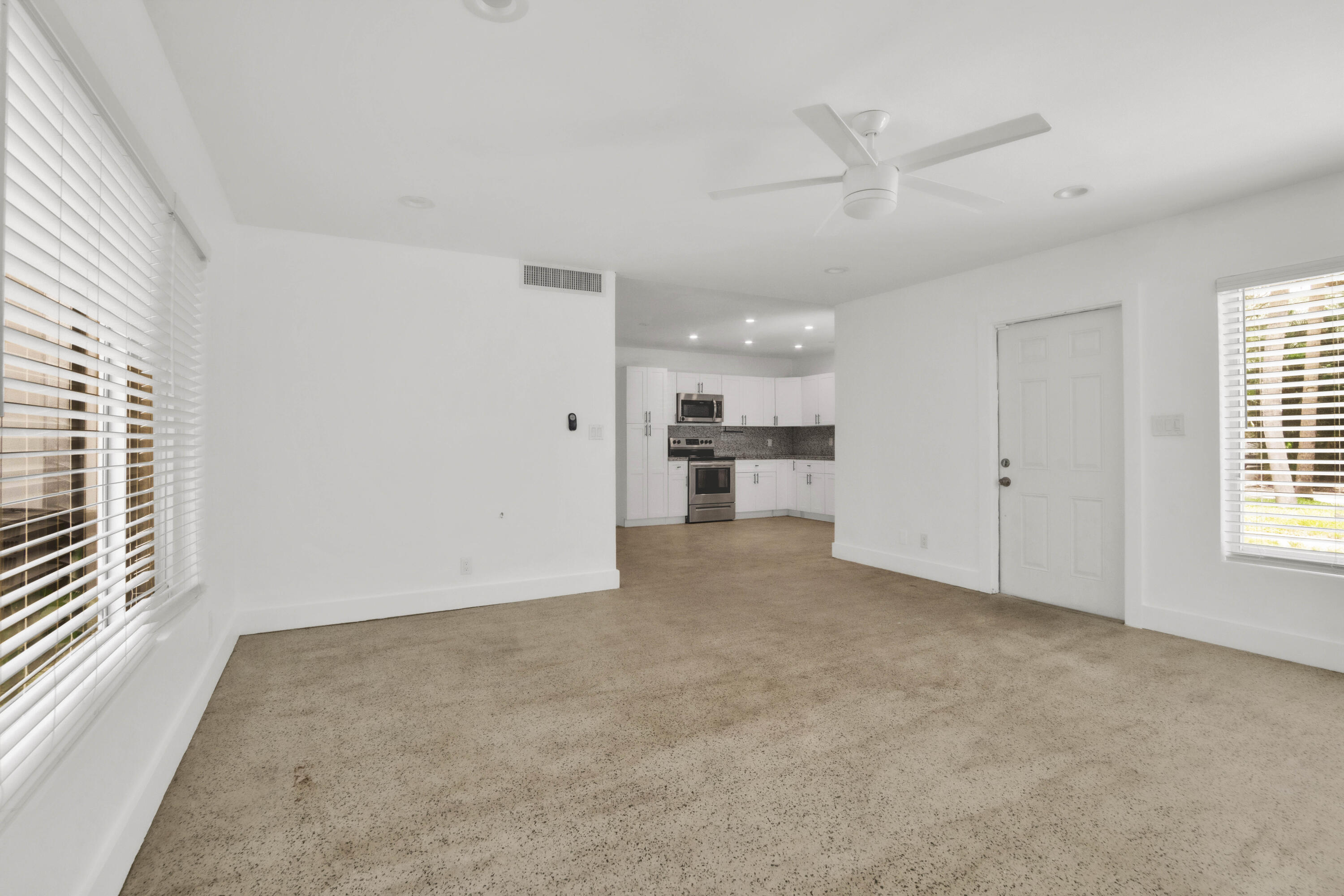 River Oaks - Residential Income