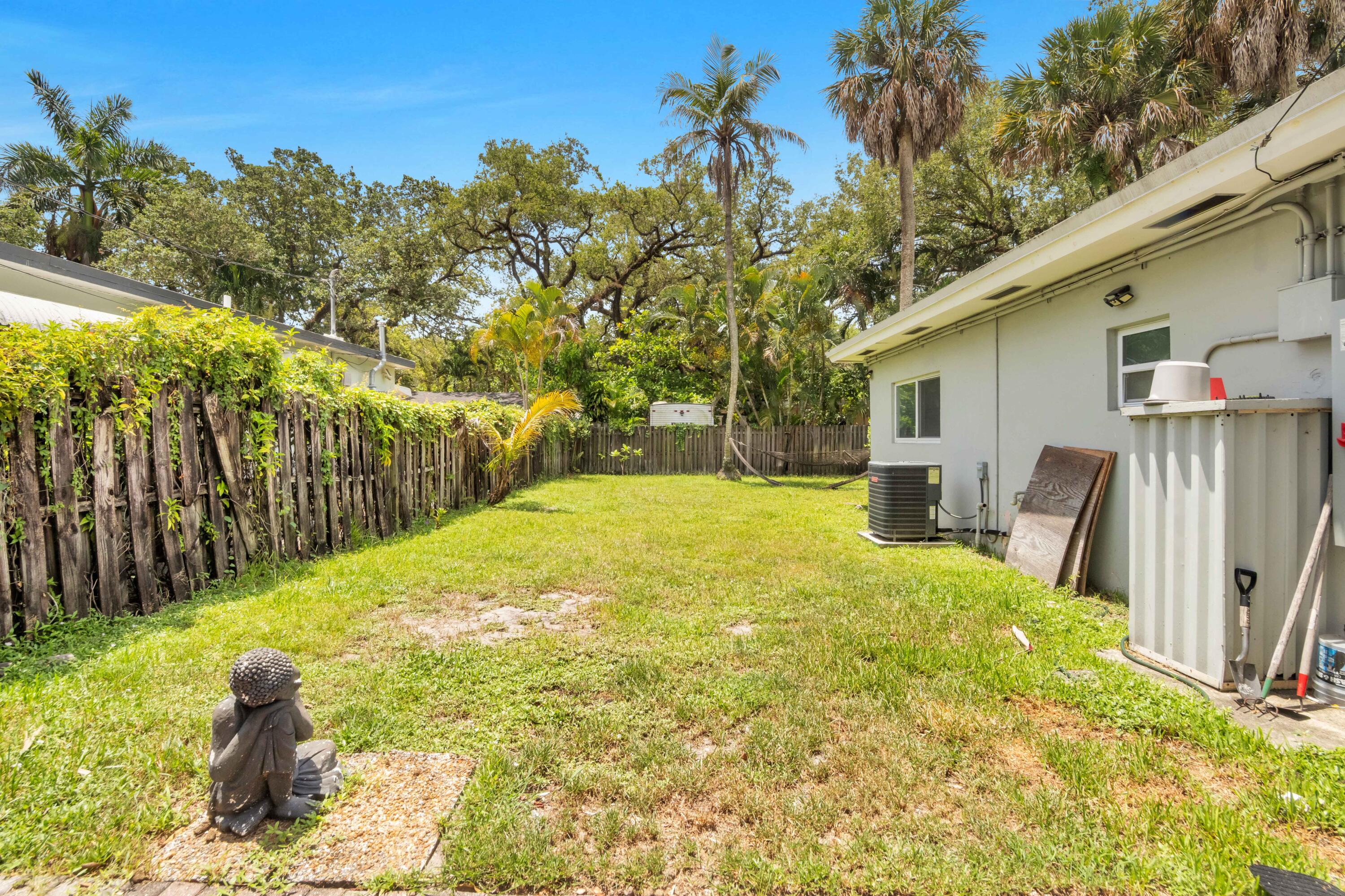 River Oaks - Residential Income