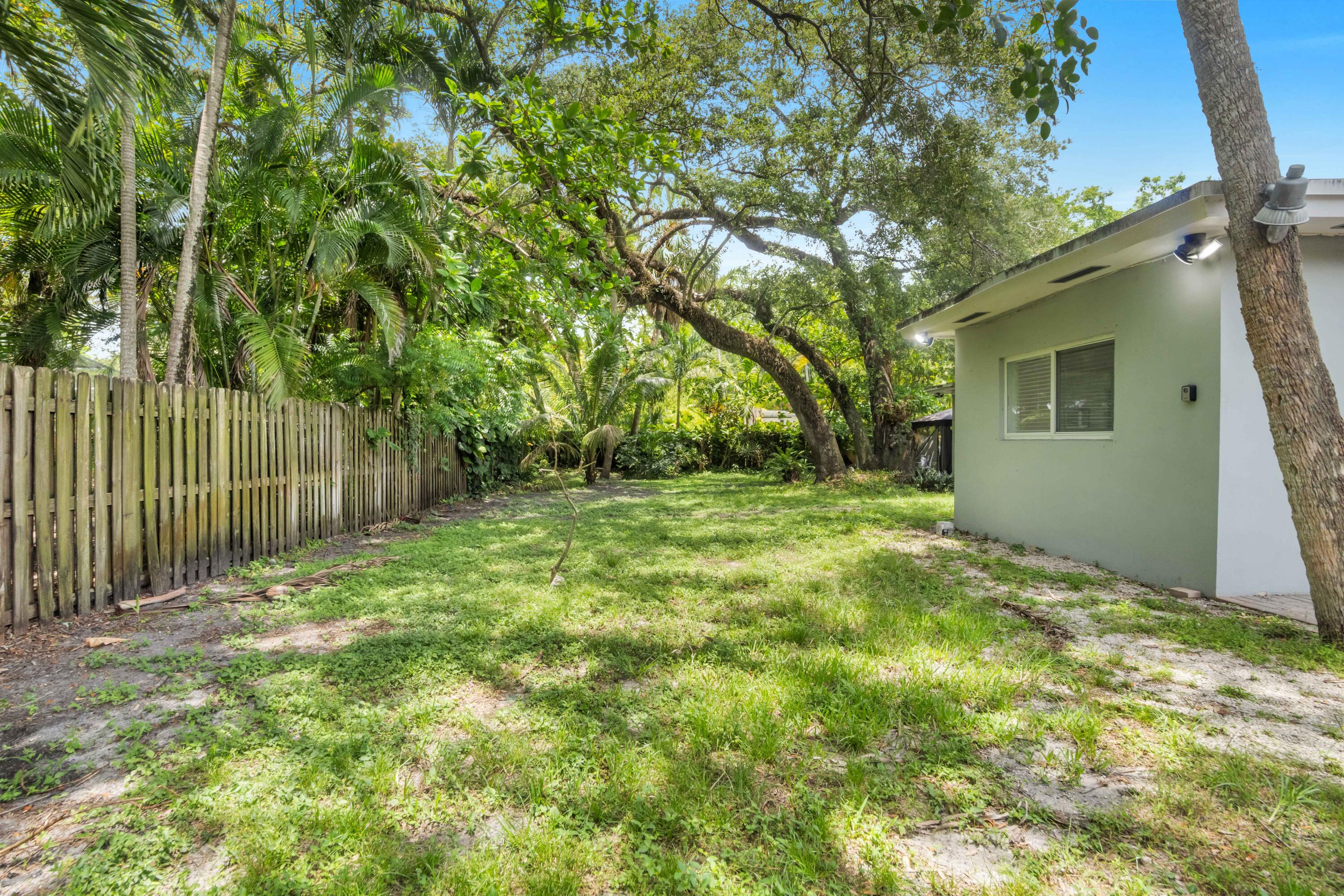 River Oaks - Residential Income